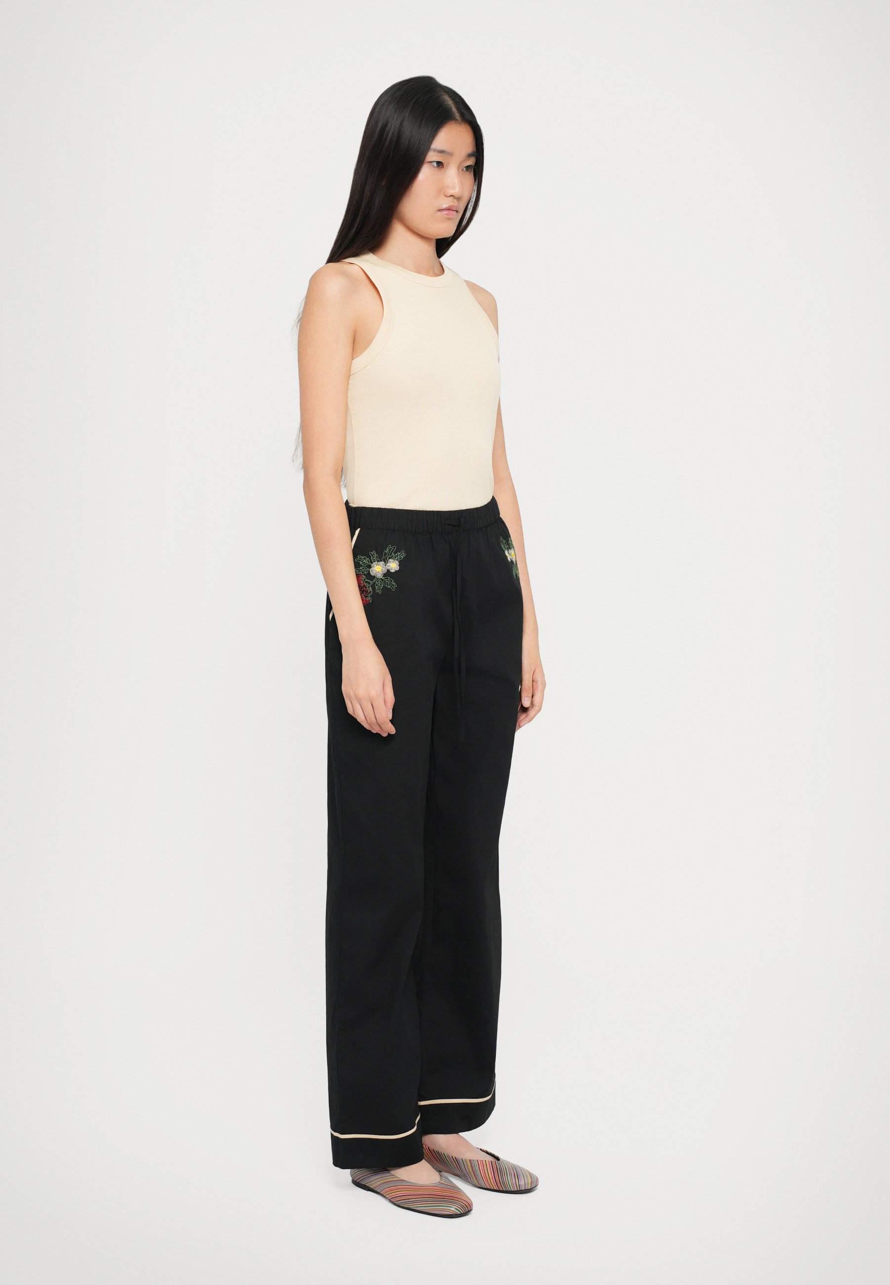 Helmstedt FIONA PANTS - Hose - schwarze Schönheit