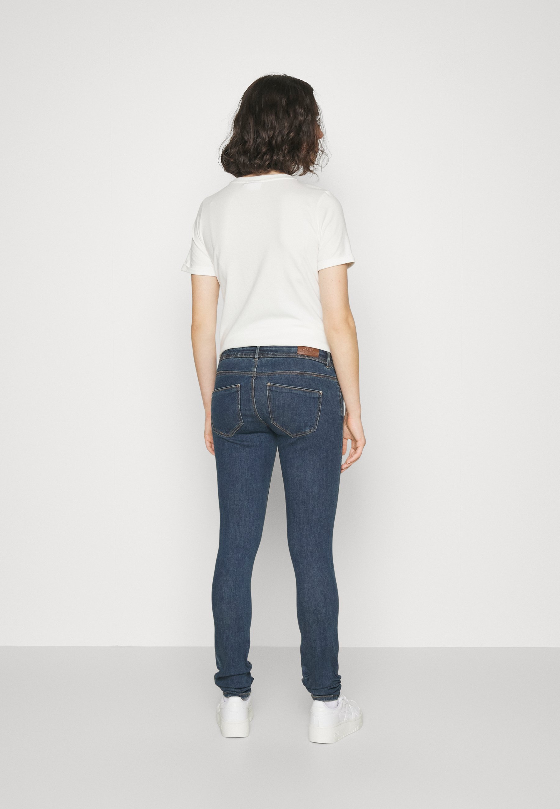 ONLY MATERNITY OLMWAUW MID - Jean skinny - denim bleu foncé