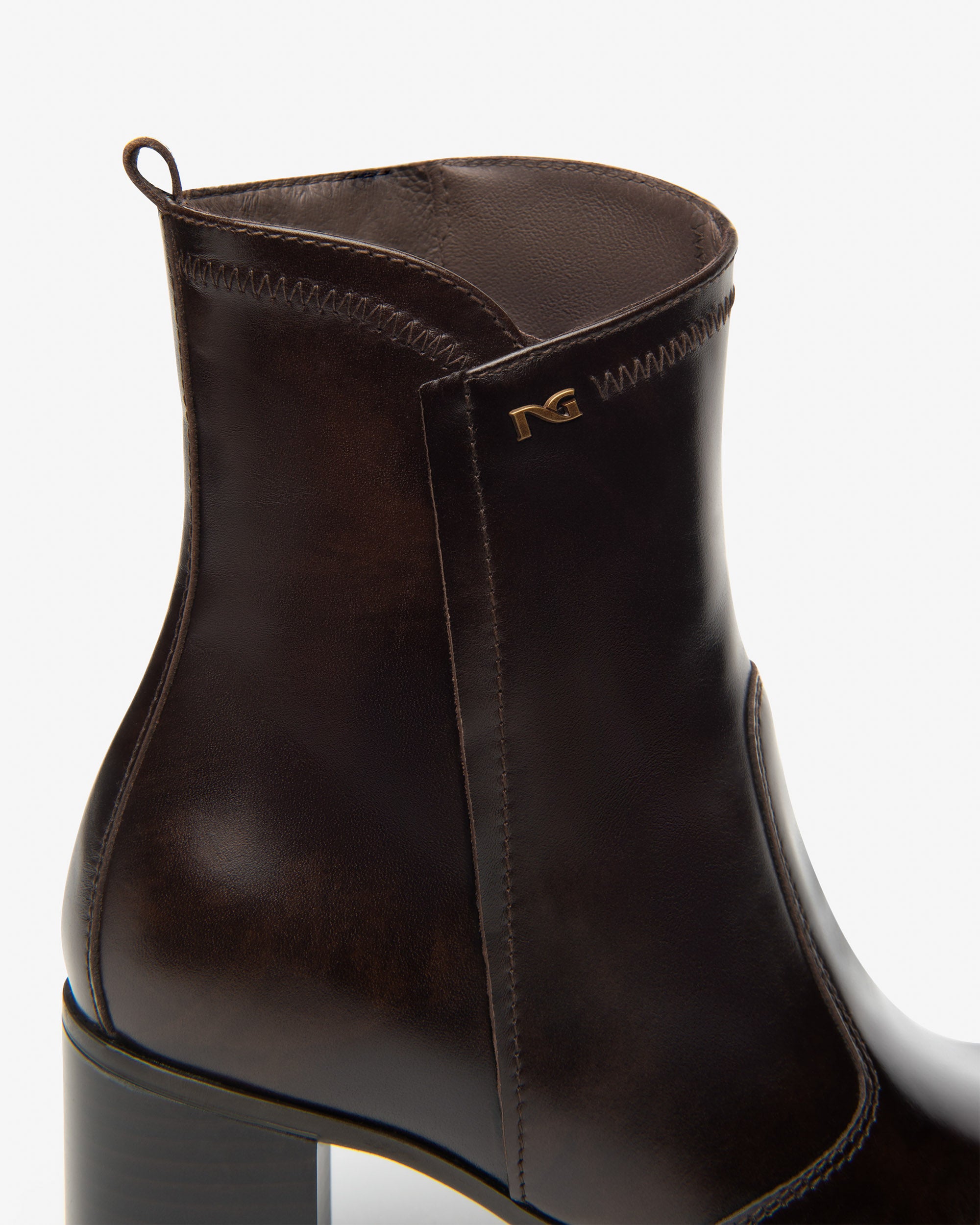  Damen-Ankle-Boots aus Leder