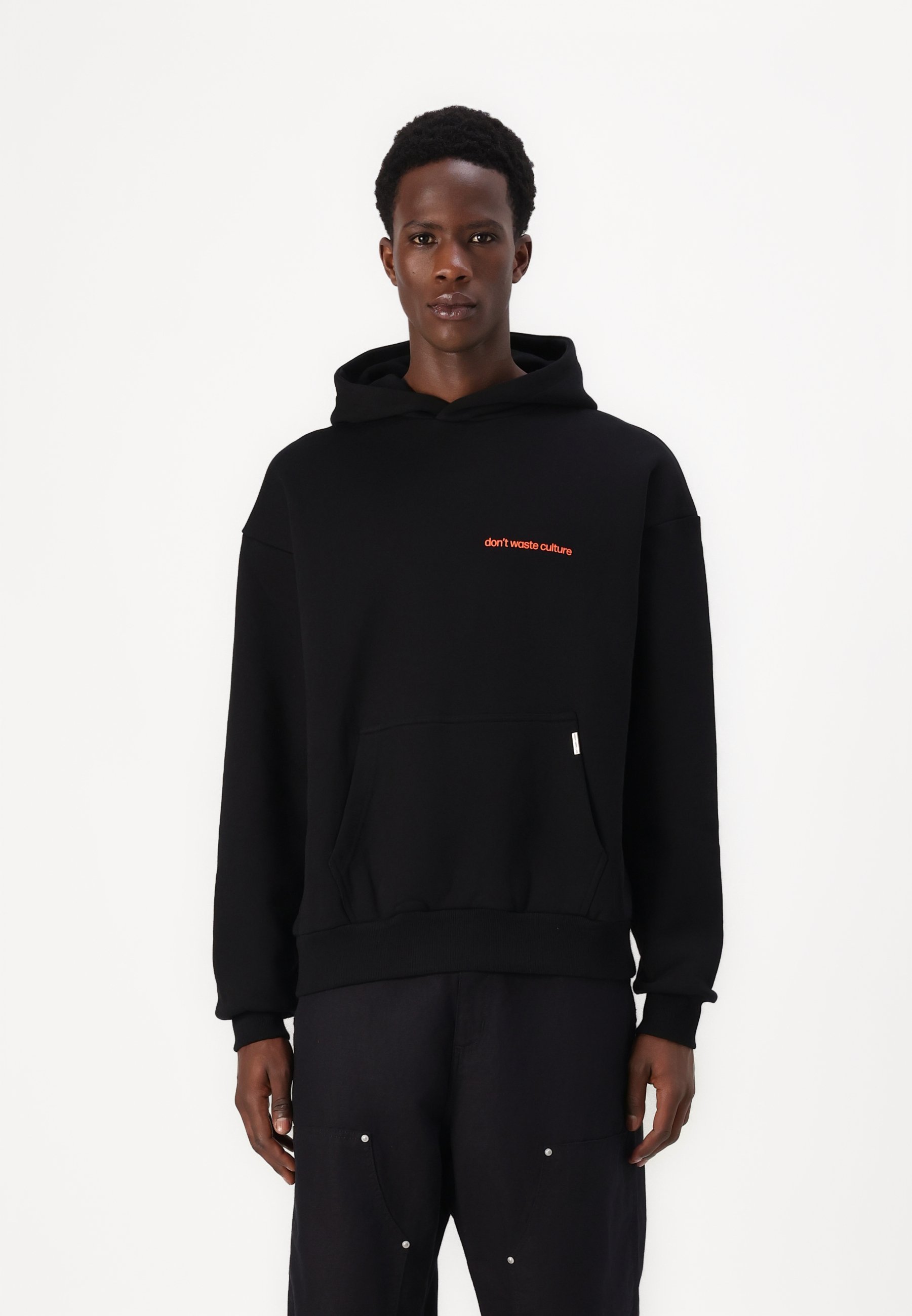 Verspil geen cultuur-sweatshirts