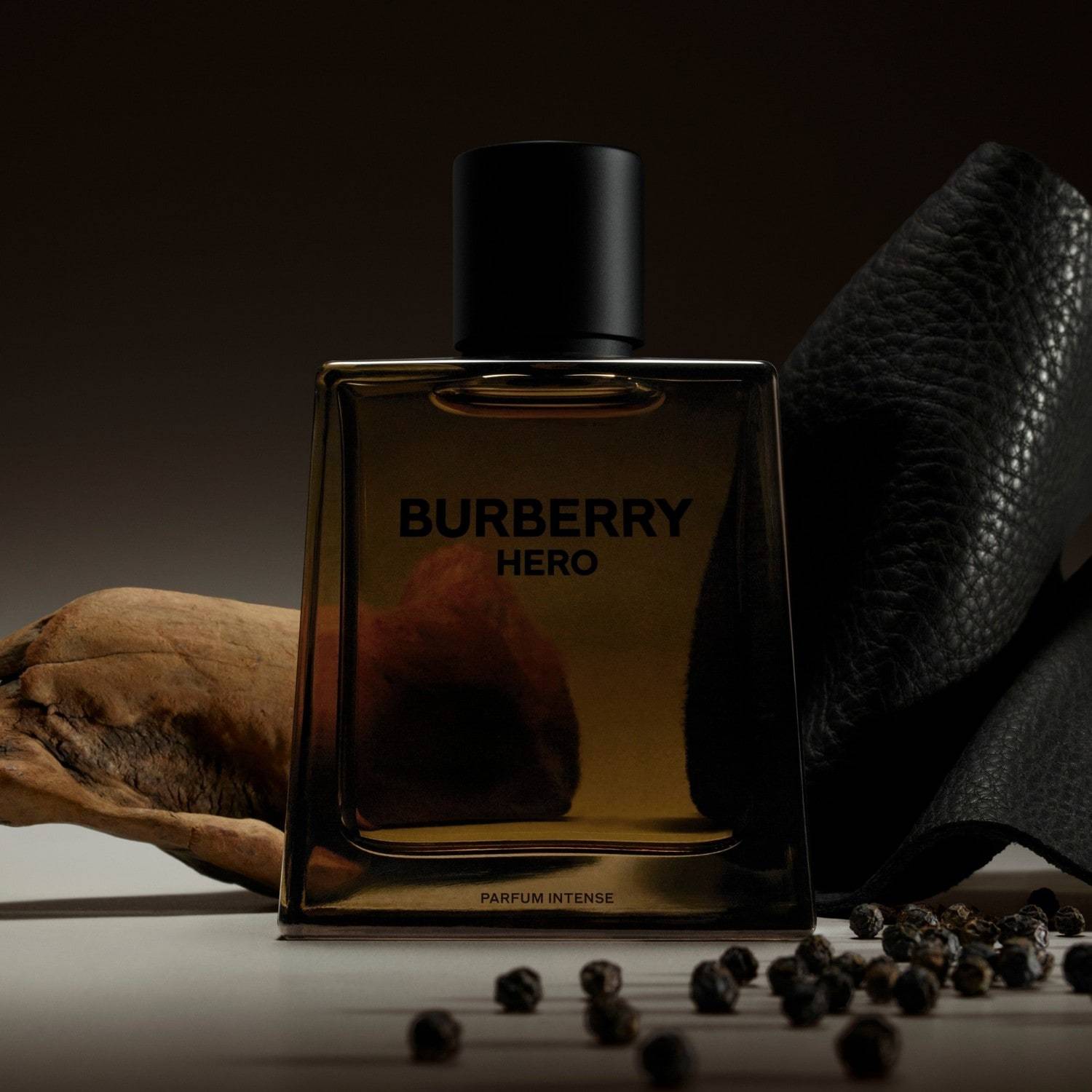 BURBERRY Parfum Hero Intense - 50 ml
