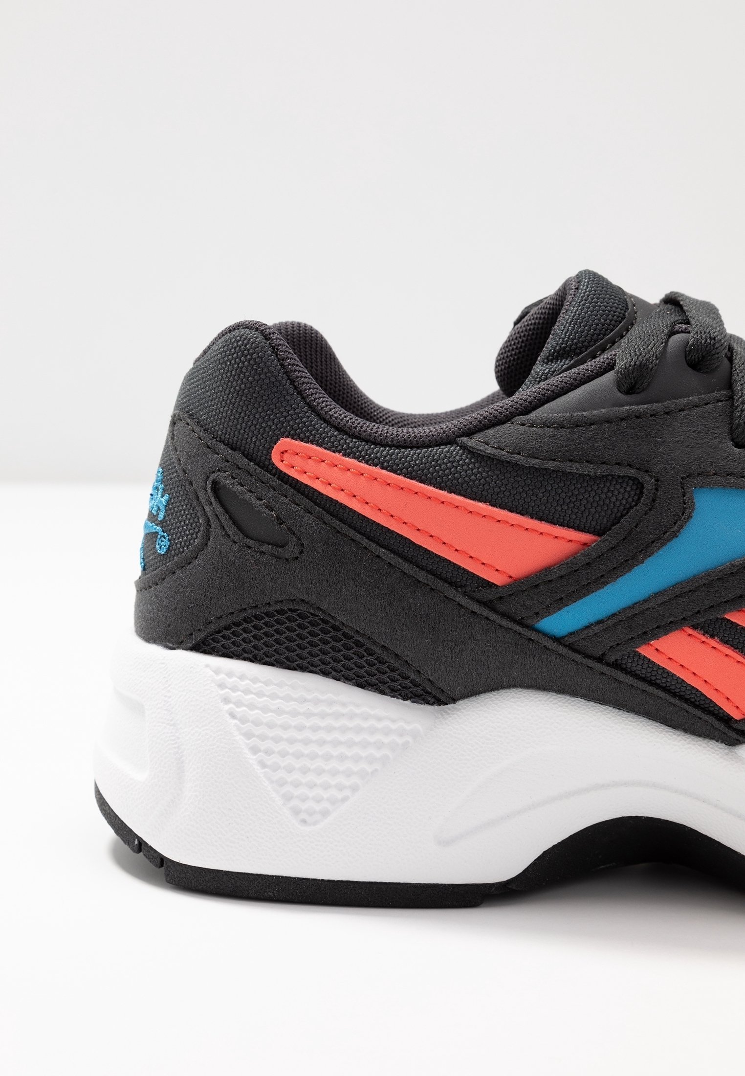 Baskets Reebok Classic - grises