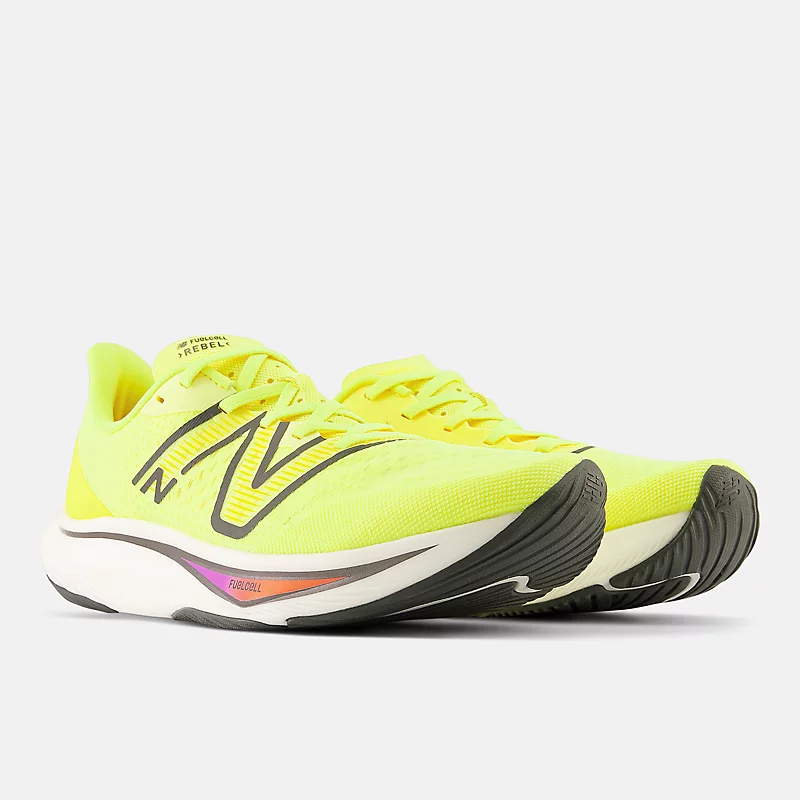 FuelCell Rebel v3 Herrenschuhe – Weltraum-Ananas mit schwarzem Oberteil und neonfarbener Libelle