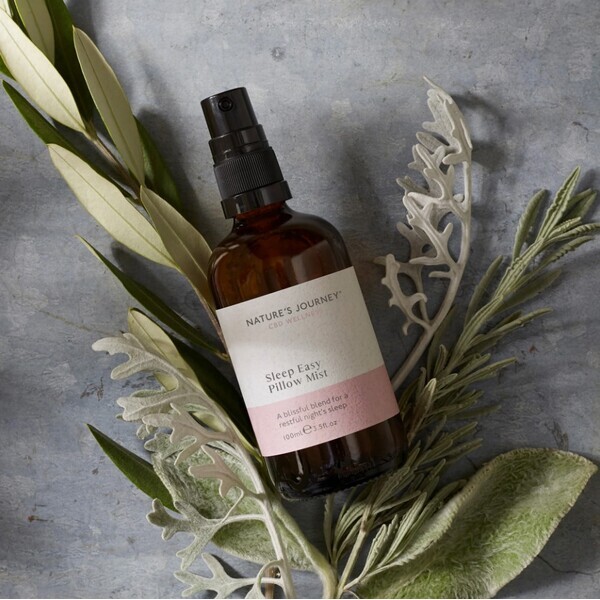 Nature's Journey Sleep Easy CBD -tyynysuihke 100ml | Terveys | Superdrug