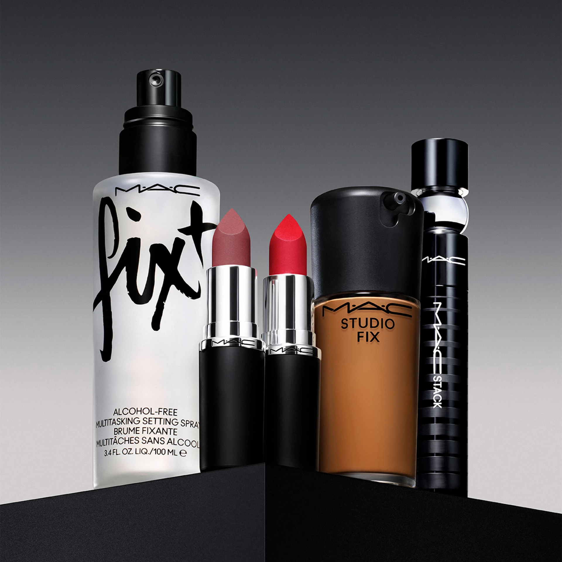 Fond de ten fluid cu spectru larg Studio Fix SPF 15 NC20 - MAC