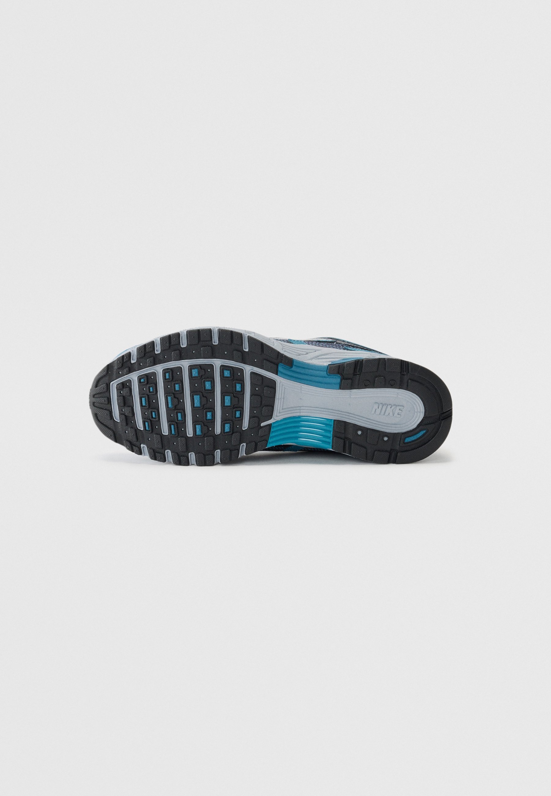 Nike Sportswear P 6000 SE - Sneakers - thunder blue/black/wolf grey/riftblue