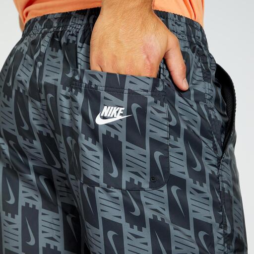 Nike Repeat