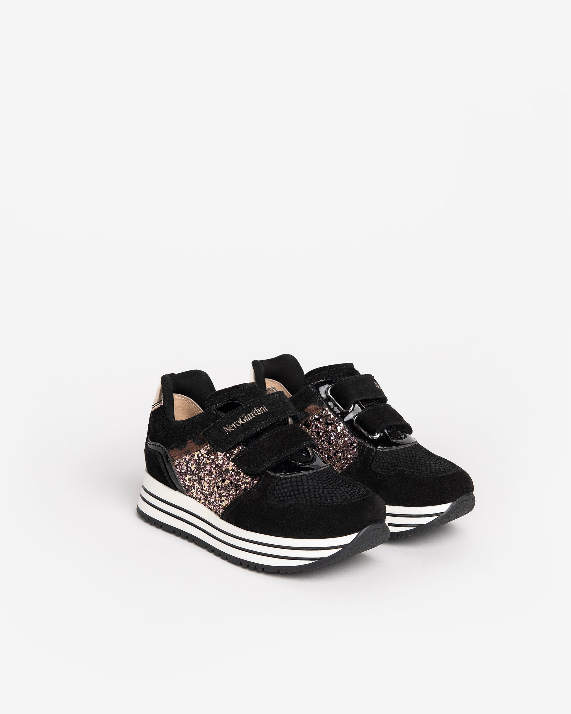  Baskets en daim pour filles