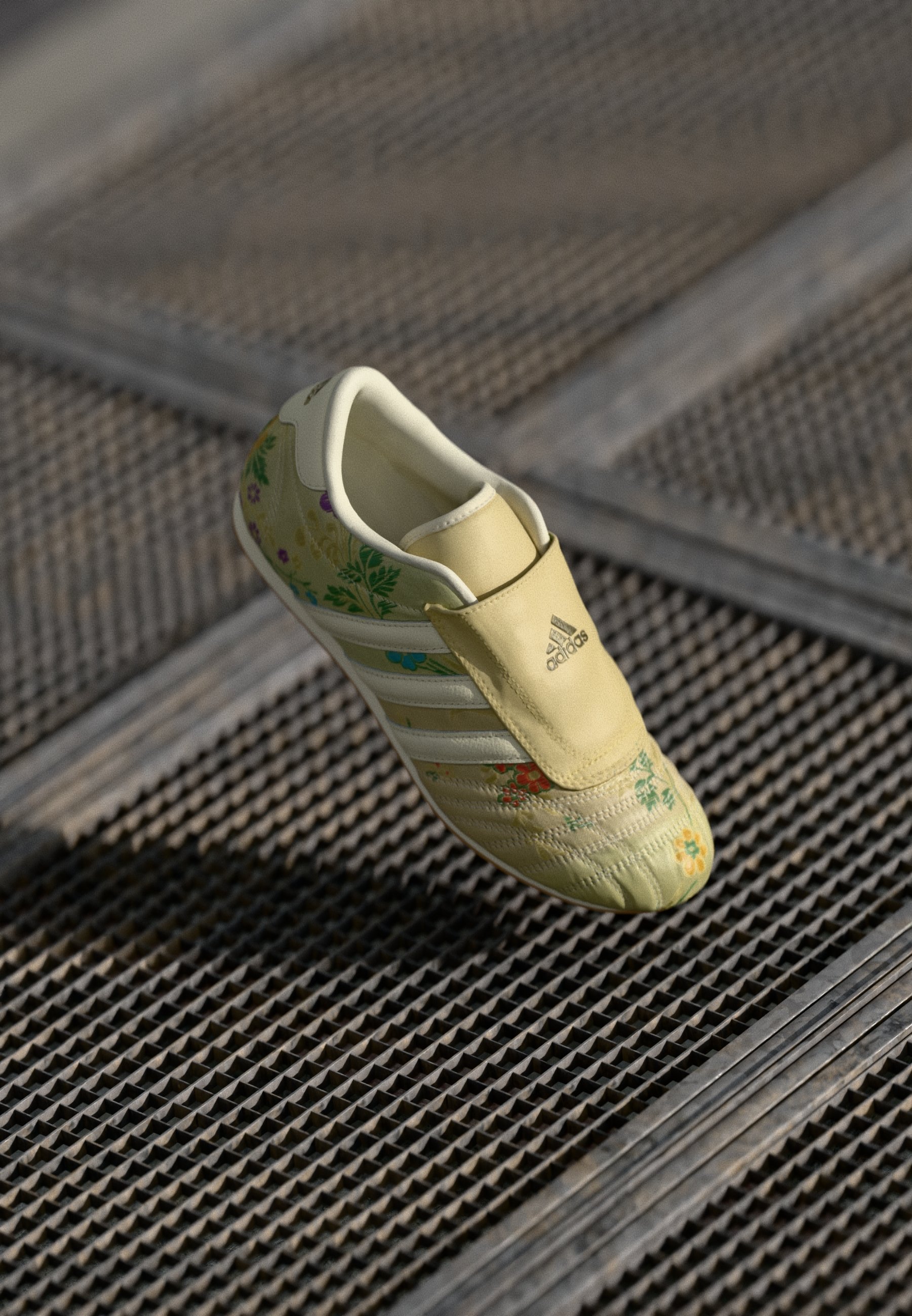adidas Originalsi madala säärega tossud