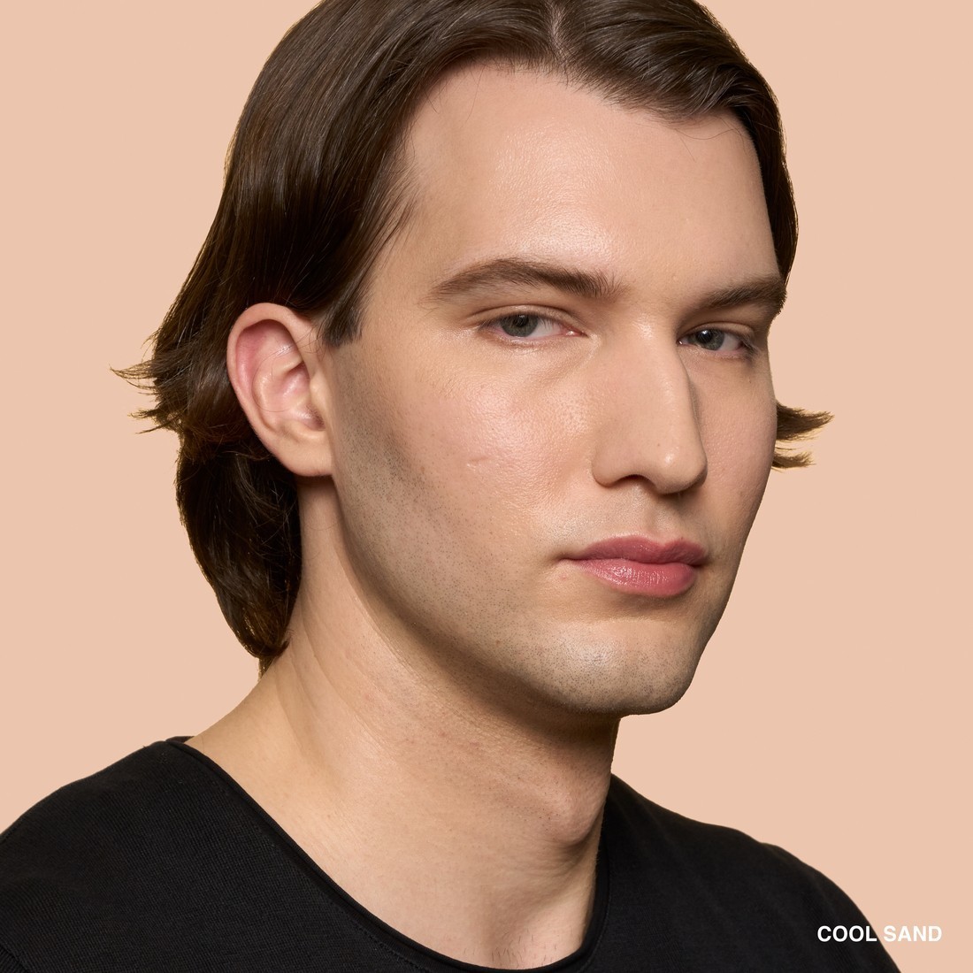 Bobbi Brown makiažo pagrindas „Weightless Skin Foundation SPF 15“ – 30 ml