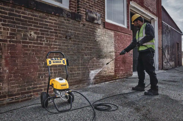 Lavadora de alta pressão elétrica DEWALT 2400 PSI 1,1 GPM para água fria