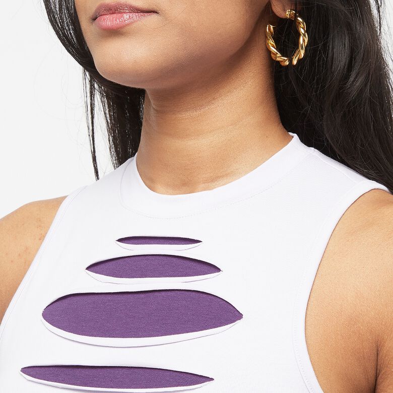 Crop Top med flera utskurna kanter