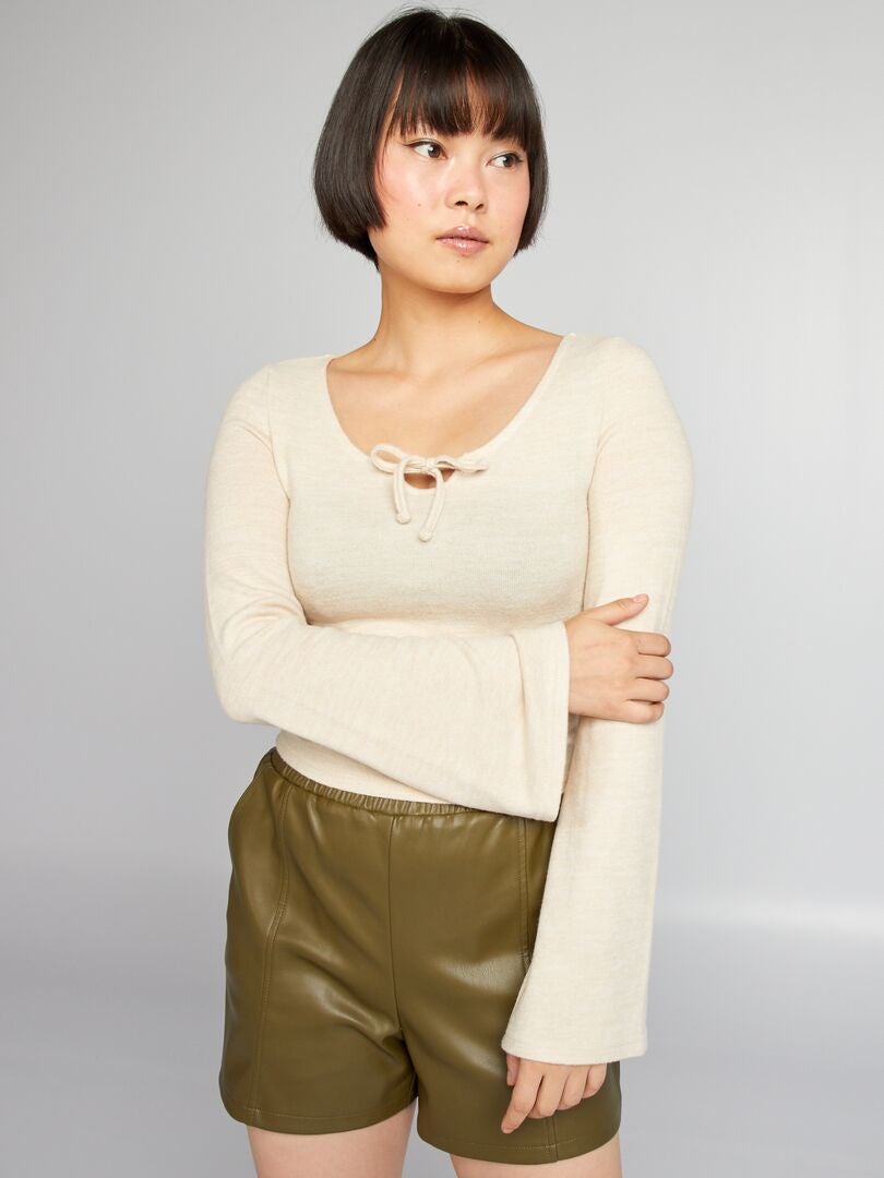 Zacht gebreid T-shirt - BEIGE