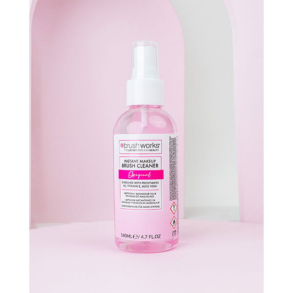 Čistič štětců na make-up Brushworks Instant - 140ml