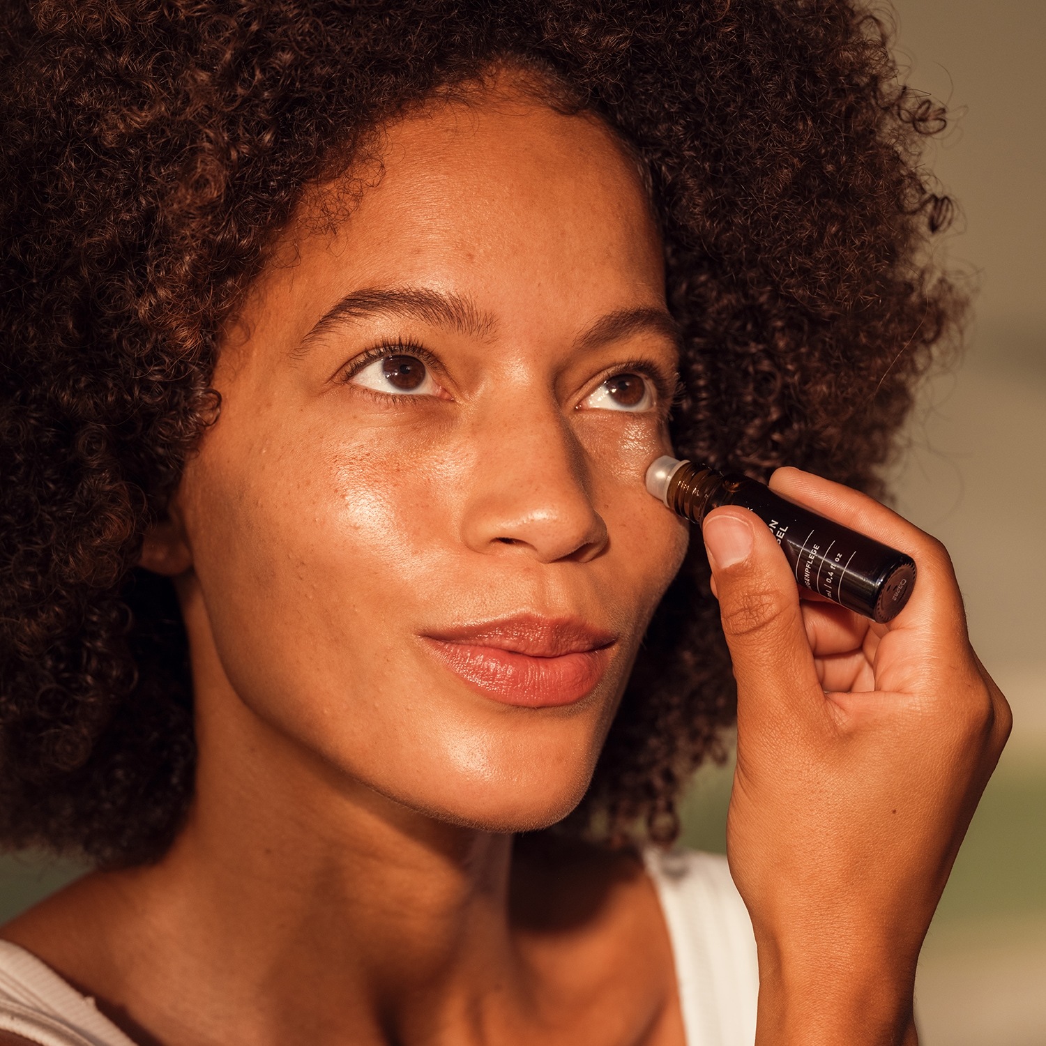 Junglück Eye Roller gel za oči s hijaluronskom kiselinom - 10 ml