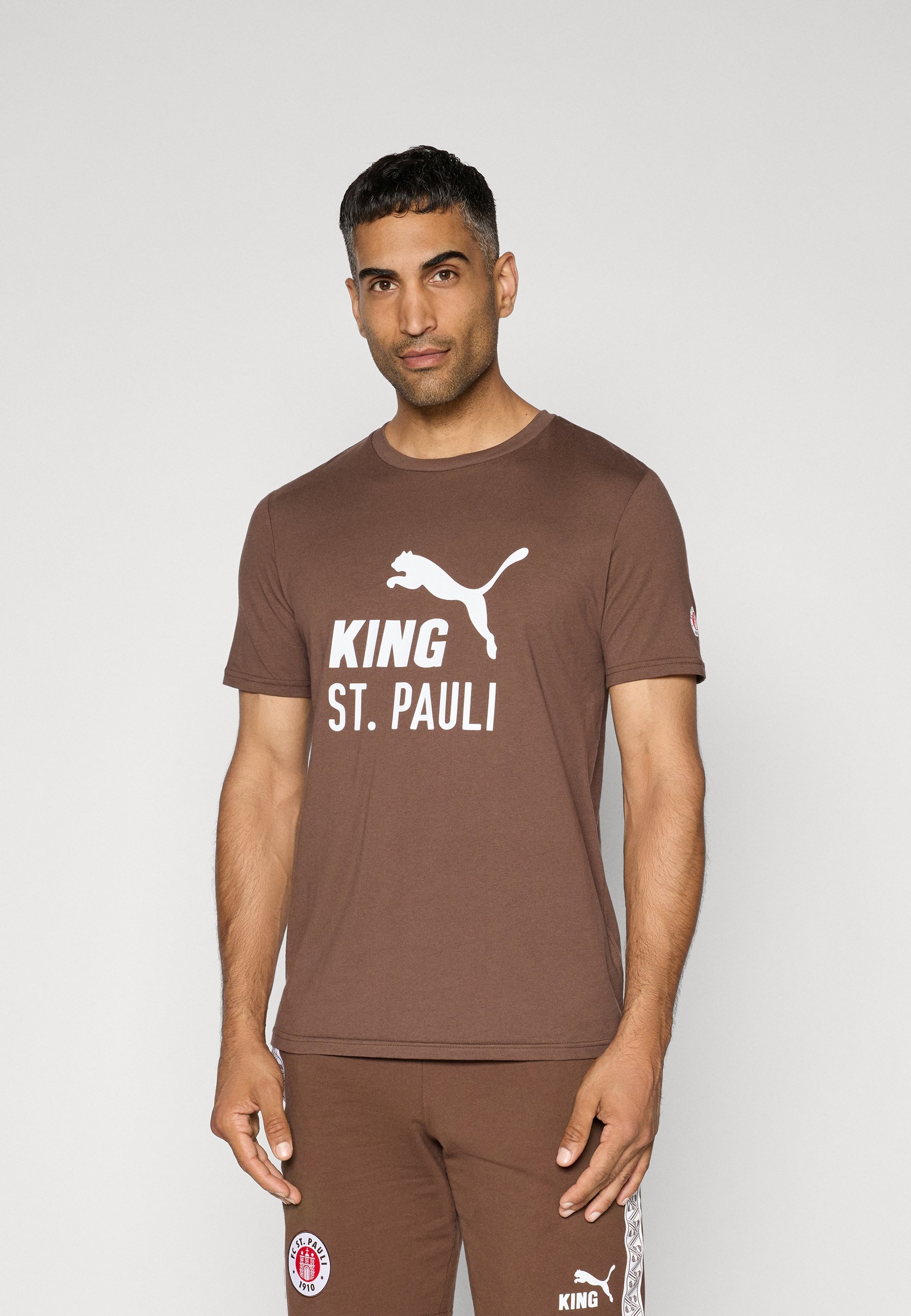 Puma FCSP KING LOGO T-shirt - Clubkleding - espressobruin/wit