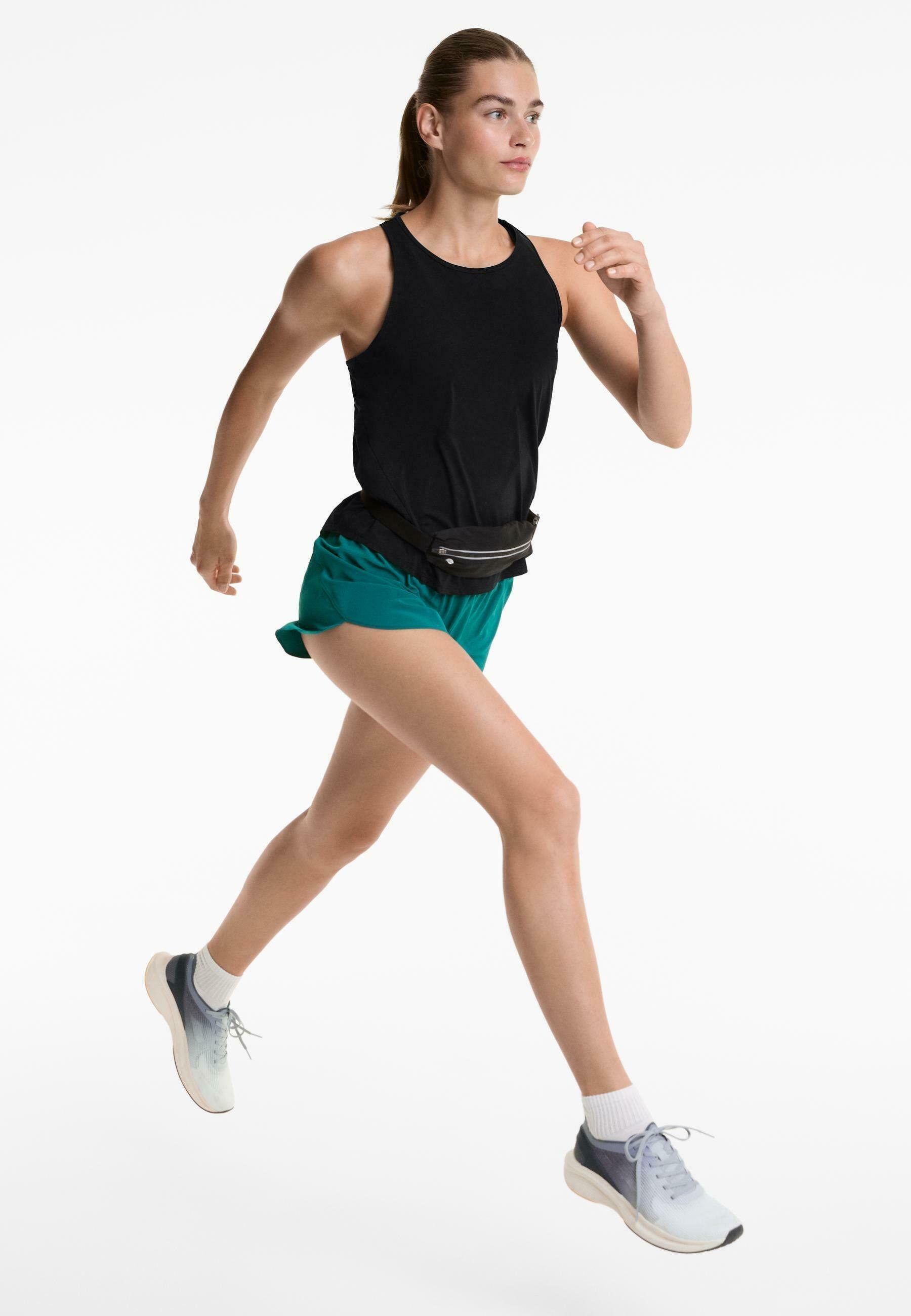 OYSHO TECHNICAL MOUWLOZE Top - zwart