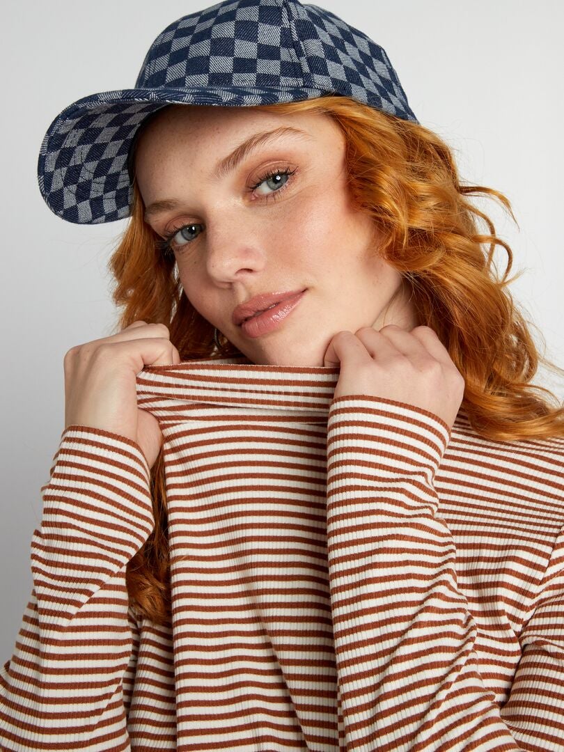Blusa de gola alta canelada listrada - BRANCA