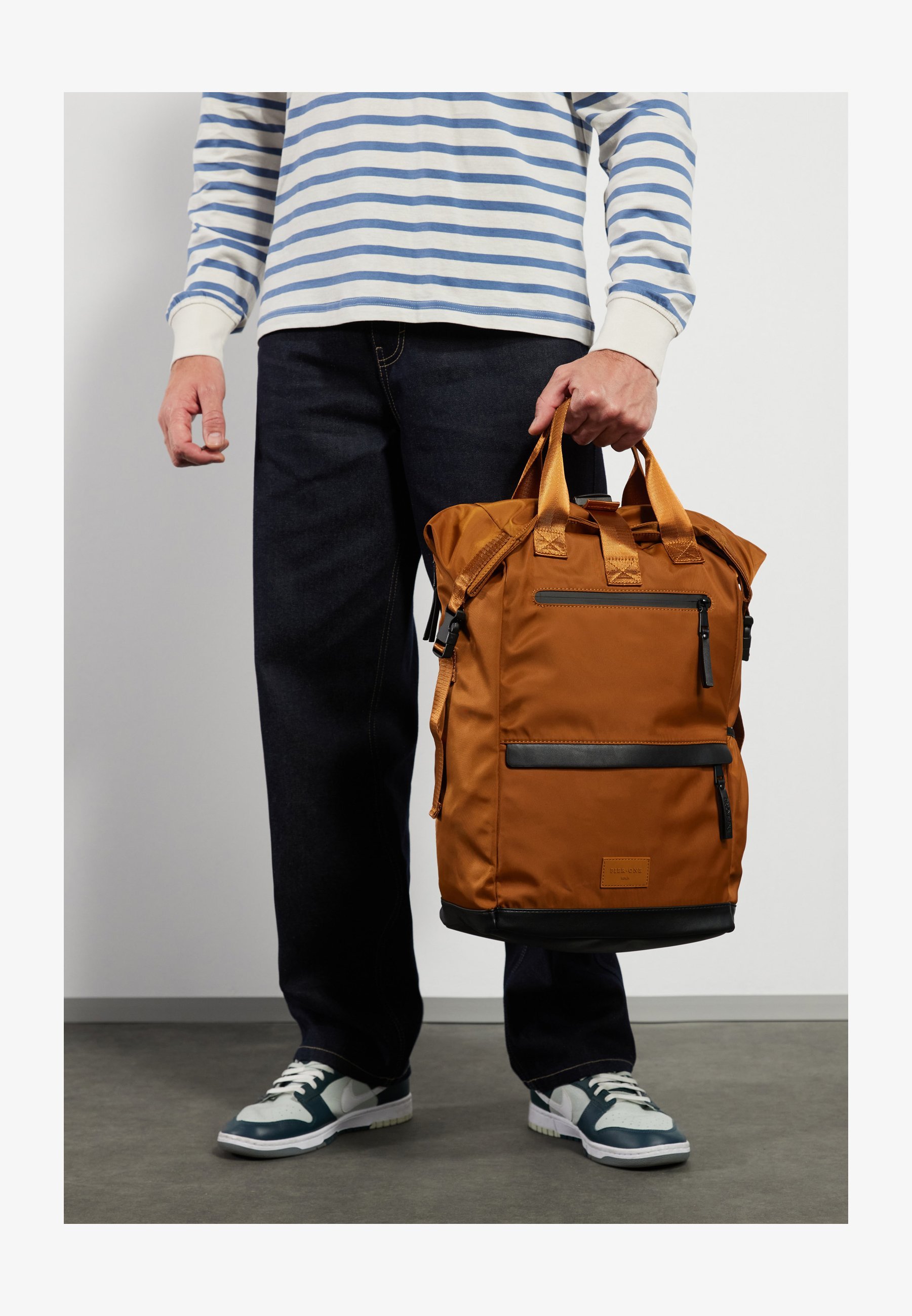 Pier One UNISEX - Rucsac - coniac
