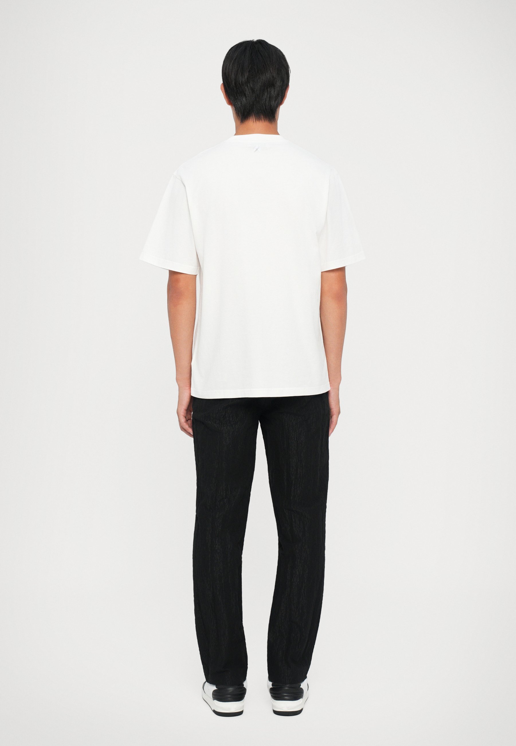 GmbH LOOSE TEE UNISEX - Basic T-shirt - gebroken wit