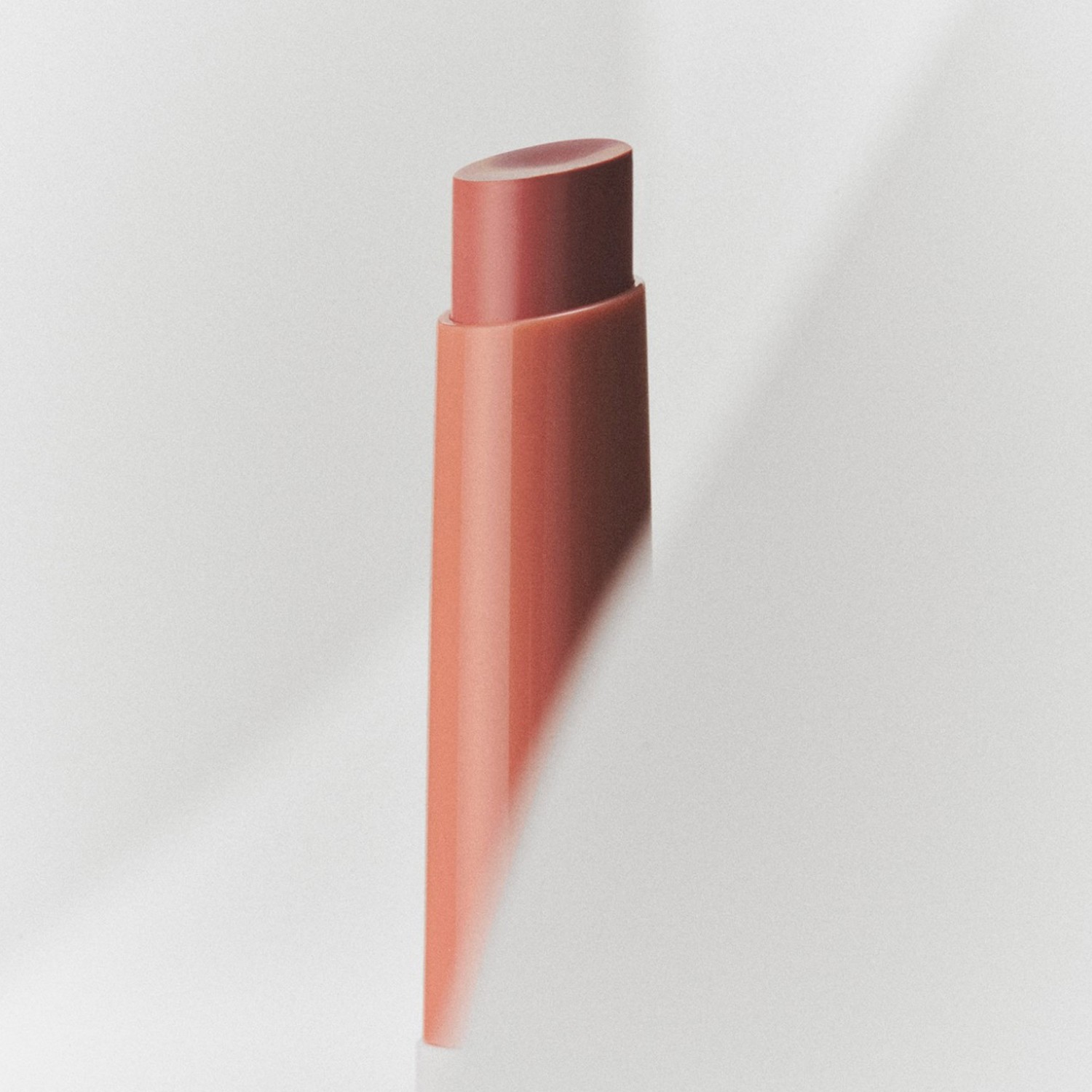 KYLIE COSMETICS Tinted Butter Balm