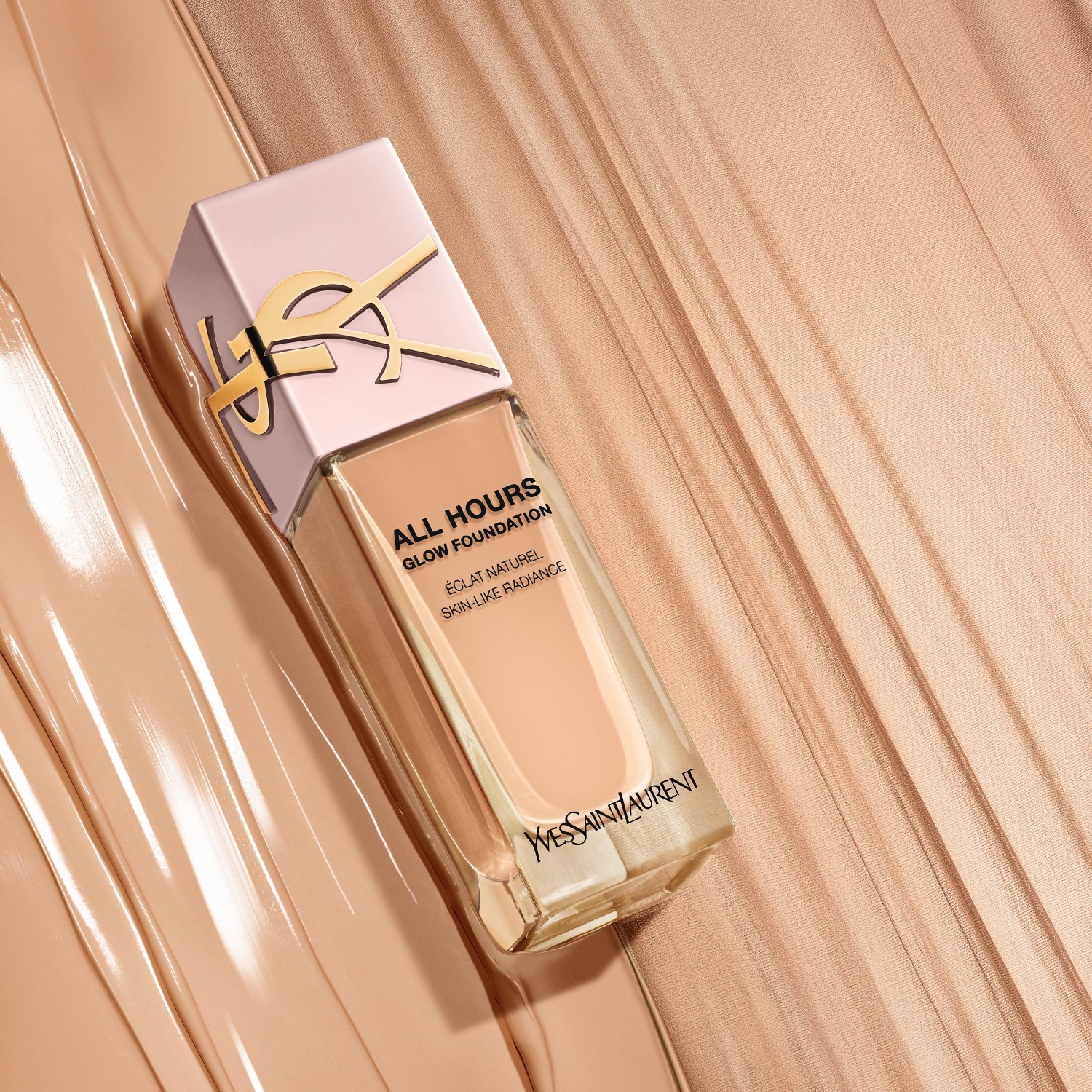 Rozjasňujúci make-up Yves Saint Laurent All Hours Glow - 25 ml