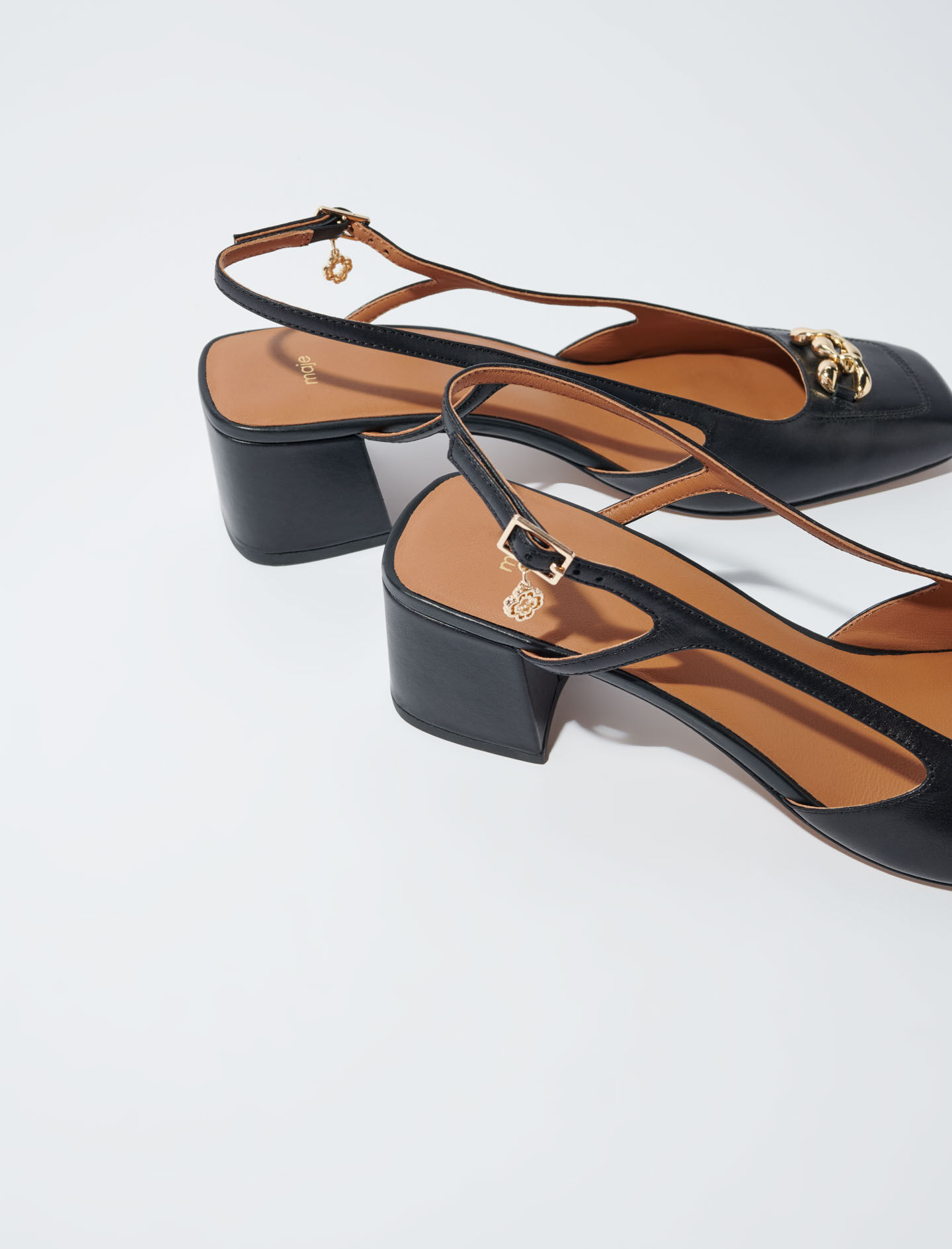 Leren schoenen met vierkante hak - Zwart