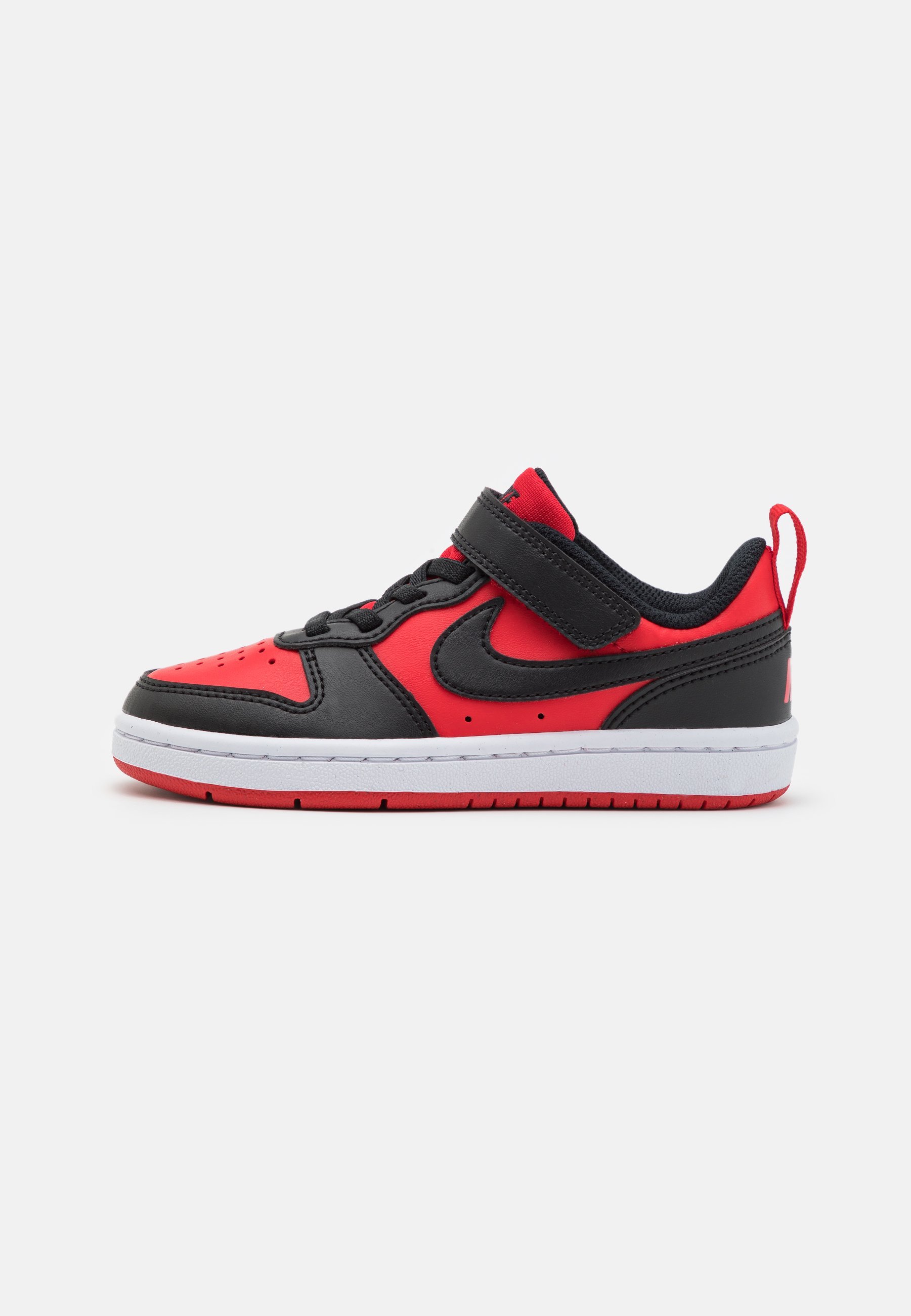 Nike Sportswear COURT BOROUGH - Sneakers - universiteitsrood/zwart/wit