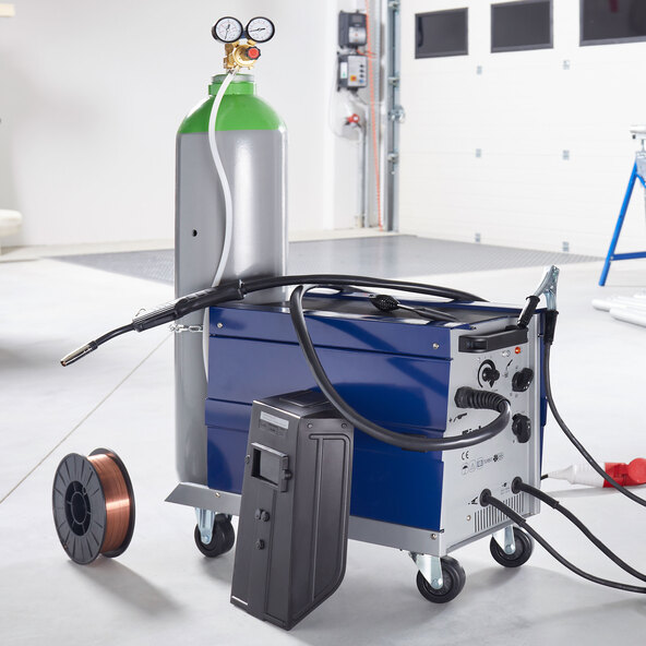 Set de aparat de sudură cu gaz protector BT-GW 190 D