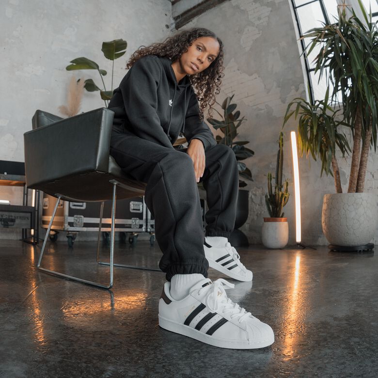 Zapatillas Superstar J