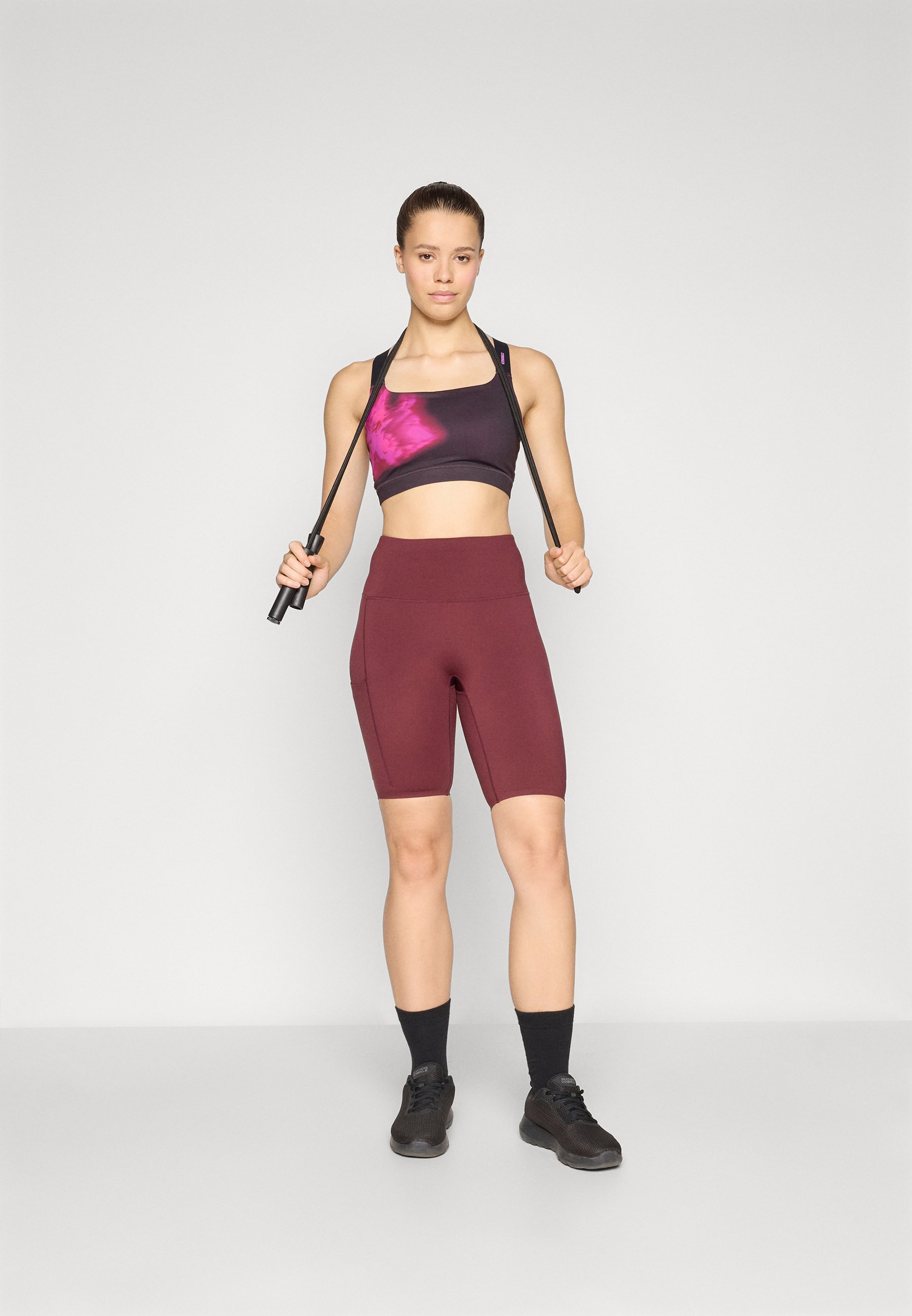 Stronger SIGNATURE RUNNING POCKET BIKE SHORTS - Leggings - Port Royale