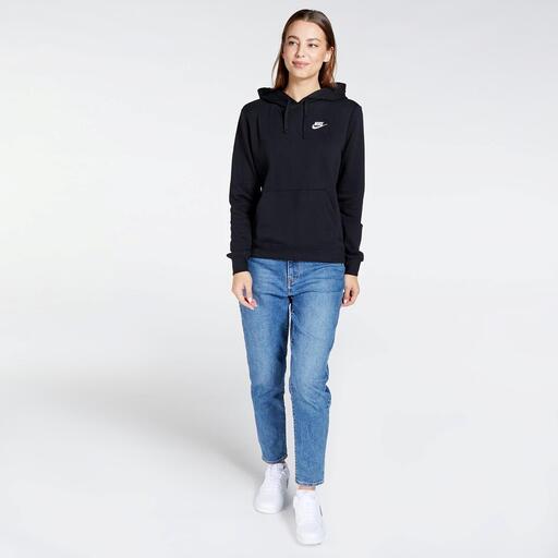Nike Sportswear Club