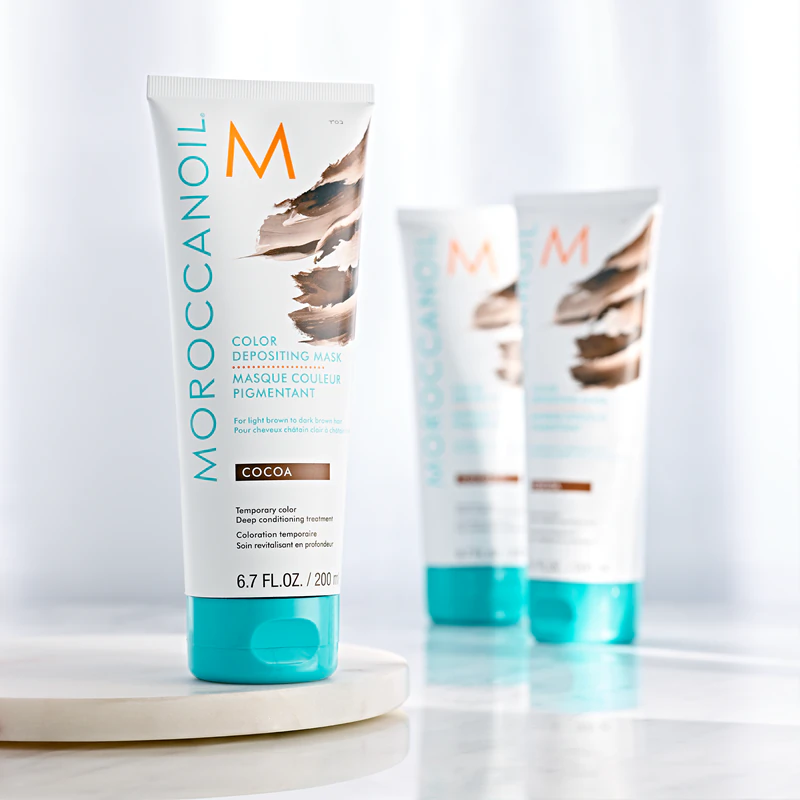 Máscara nutritiva suave Moroccanoil Color Depositing, sem pigmentos de cor permanentes.