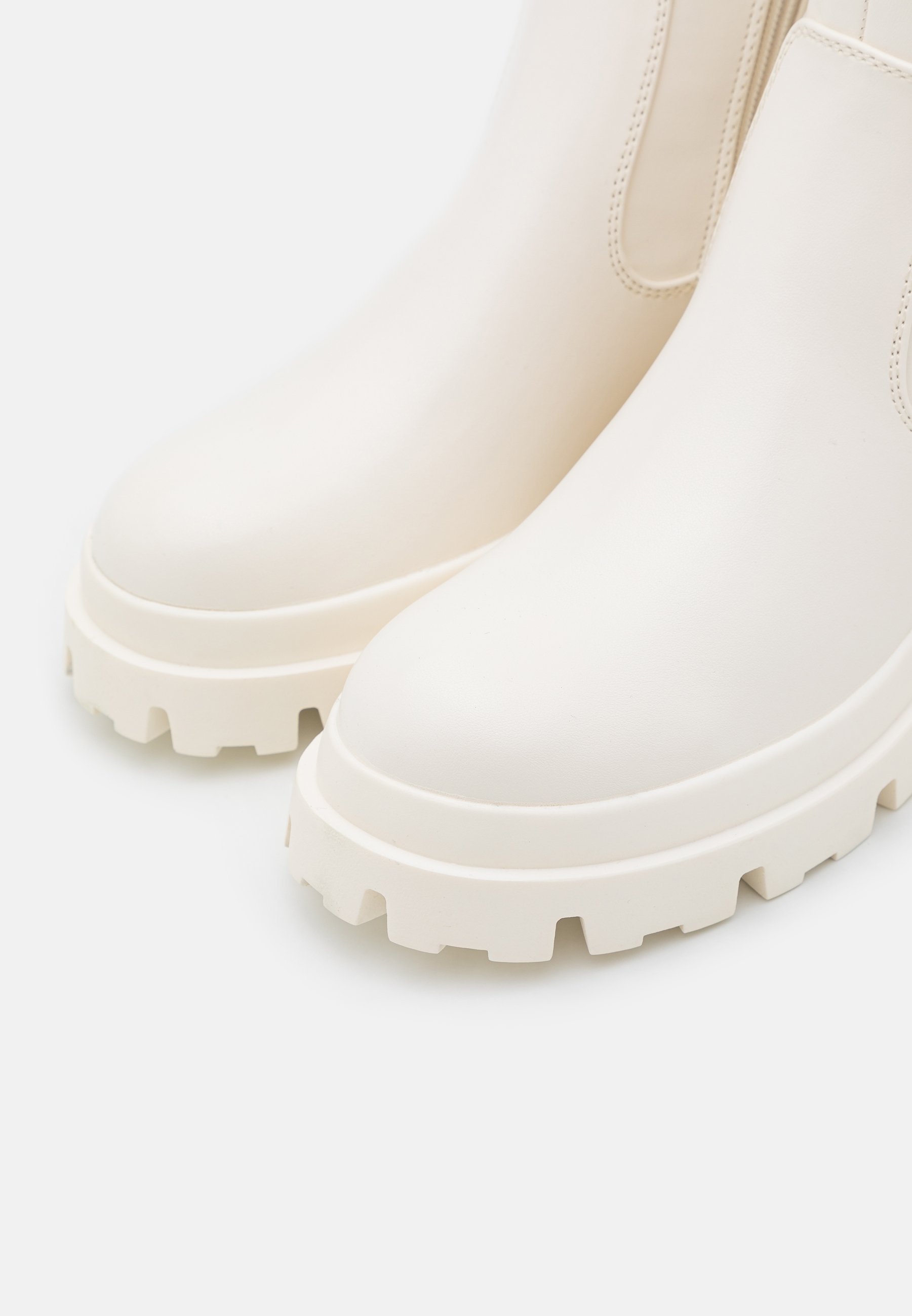 Even&Odd Plateau-Stiefel – weiß