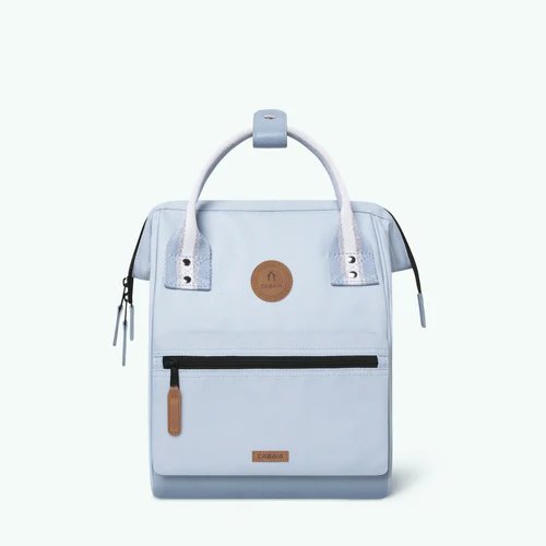 Cabaia Adventurer Kleiner Rucksack, Paros Blau