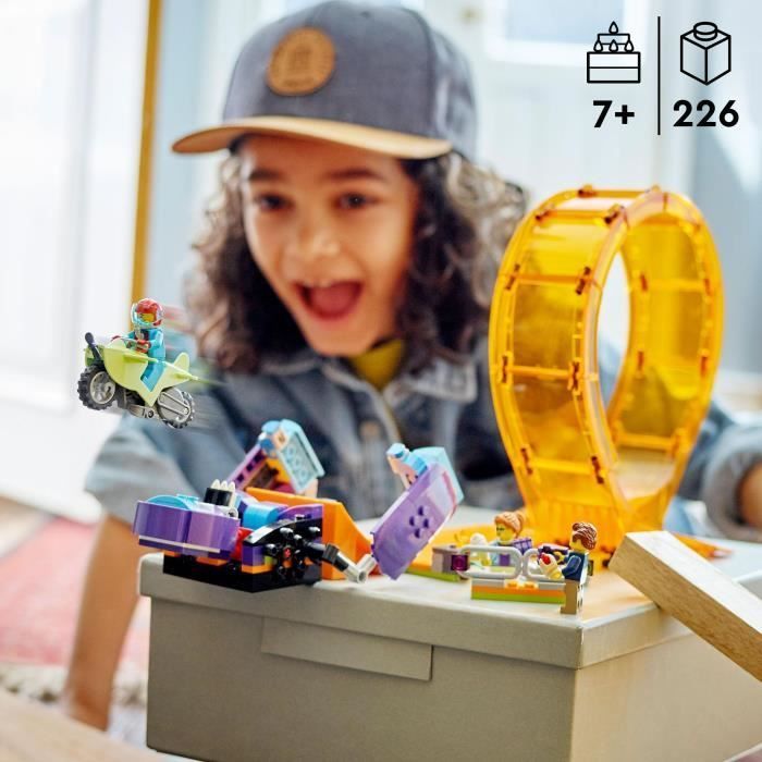 LEGO 60338 City Stuntz Il giro della scimmia, personaggi stuntman, moto acrobatica giocattolo, bambini dai 7 anni in su