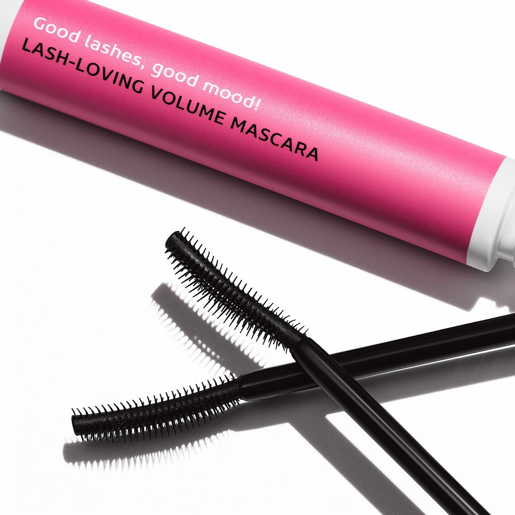 one.two.free! Lash-loving Volume