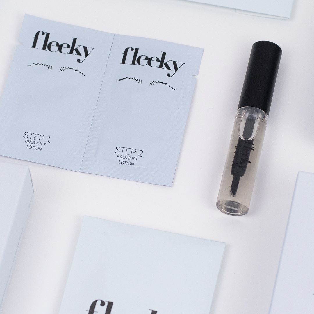 Fleeky Eyelash Curler Kombinirani set za podizanje trepavica i obrva salonske kvalitete – 1 komad
