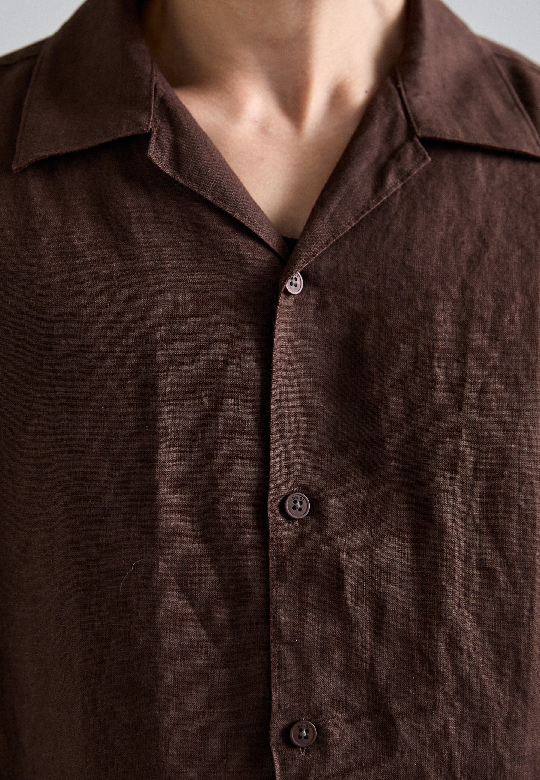 NN.07 JULIO - Camicia - caffè