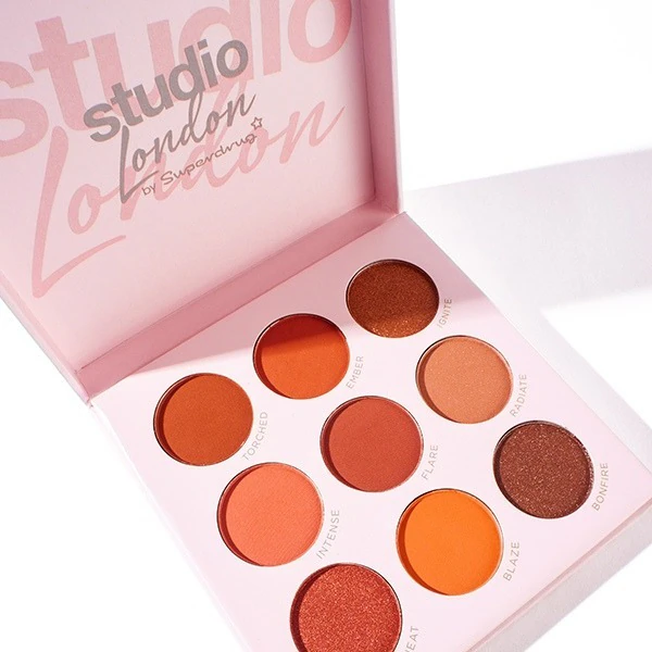 Paletă de farduri de pleoape Studio London Colour Icon Bold Heat