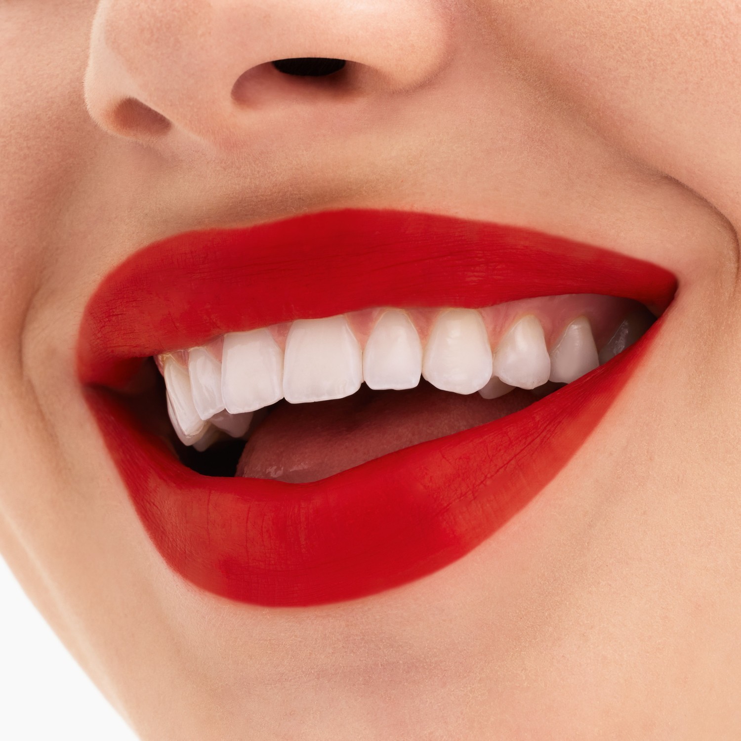 MAC Locked Kiss lūpų dažai - 1,8 g