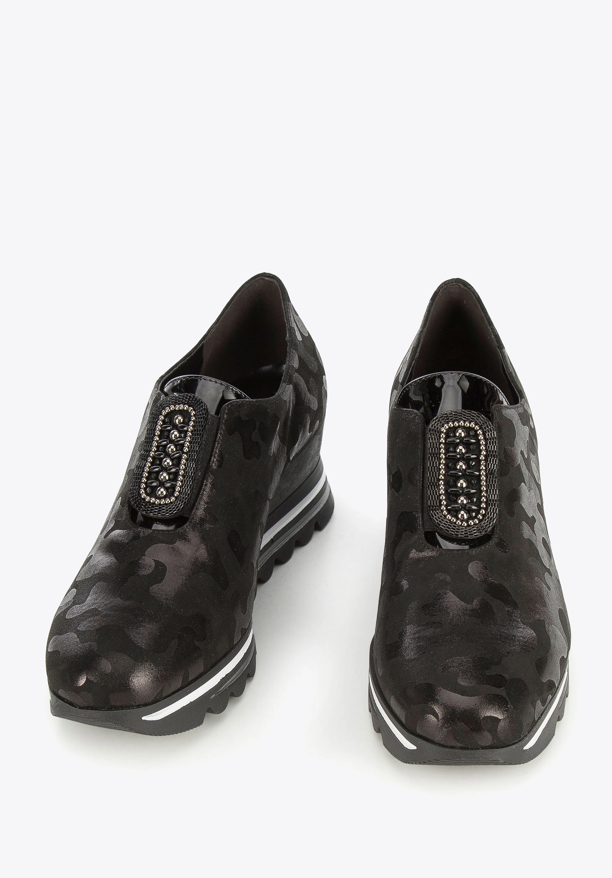 Damskie sneakersy metaliczne na platformie czarne