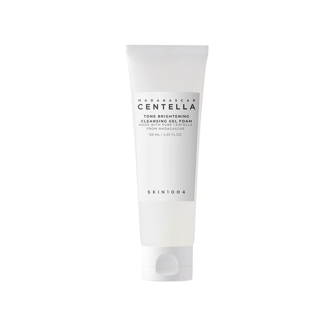 SKIN1004 Rozjasňujúca čistiaca gélová pena s pupočníkom madagaskarským 125 ml