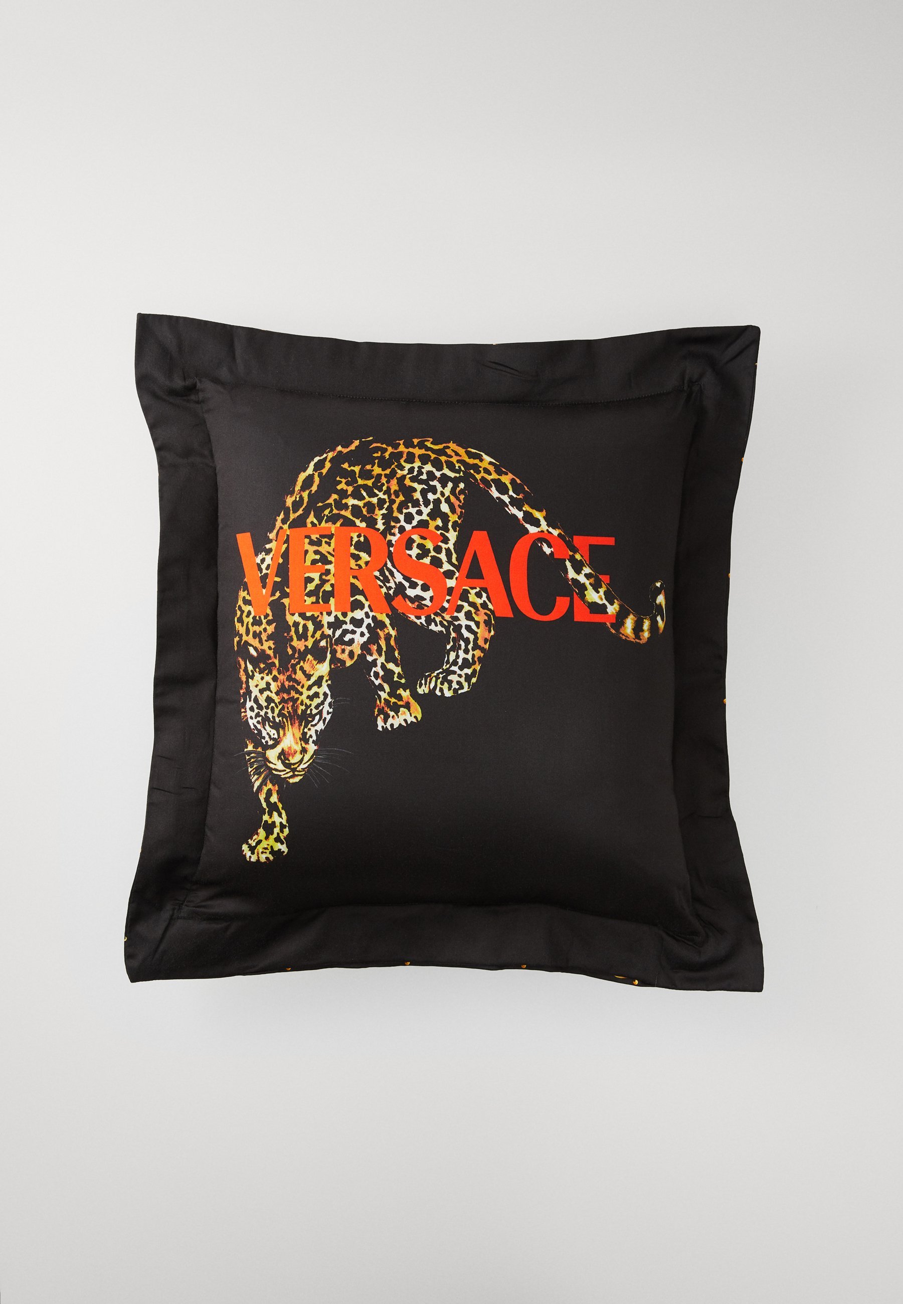 Versace kussens en kussenhoezen