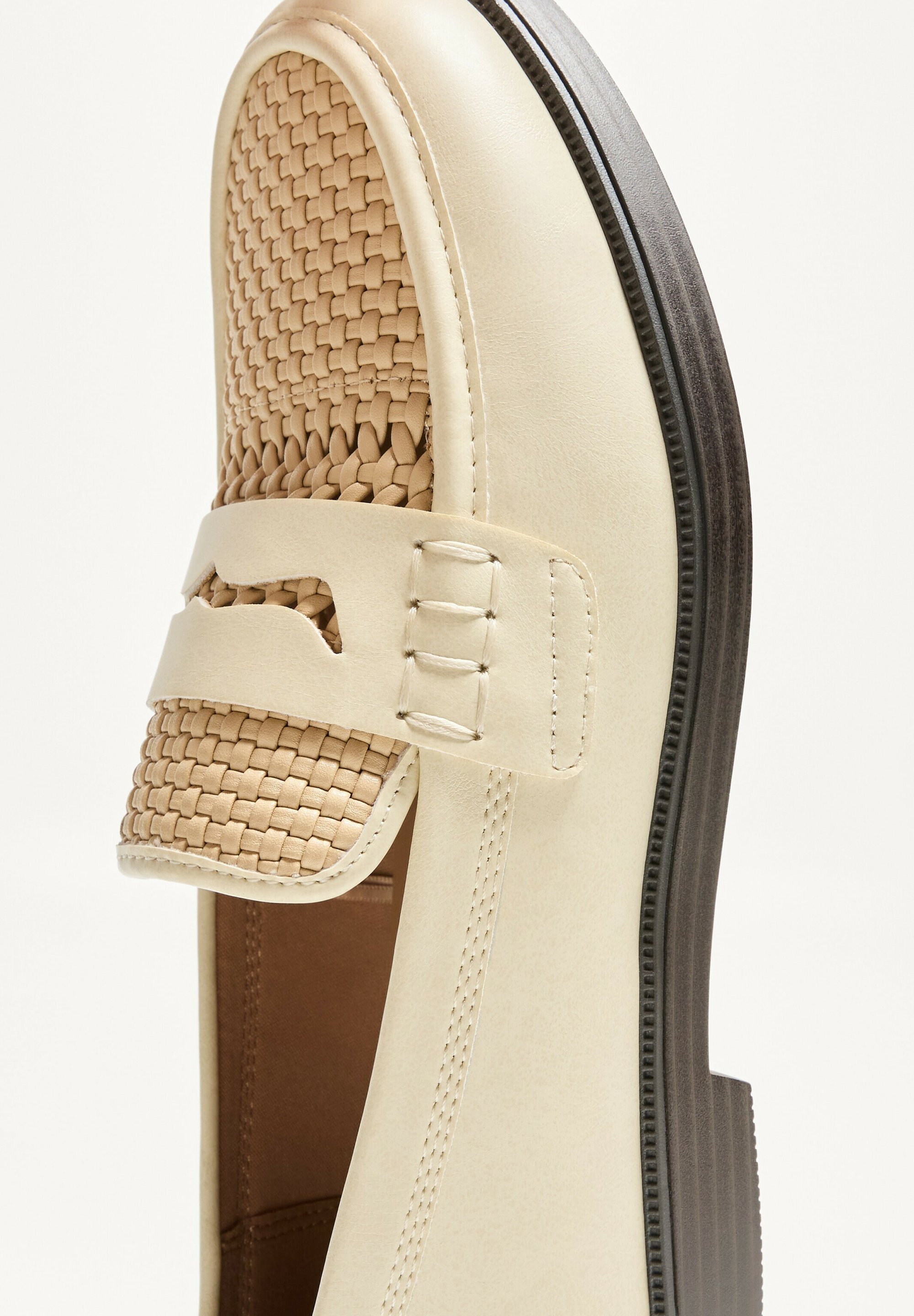 Mocassins Bershka - À enfiler - beige
