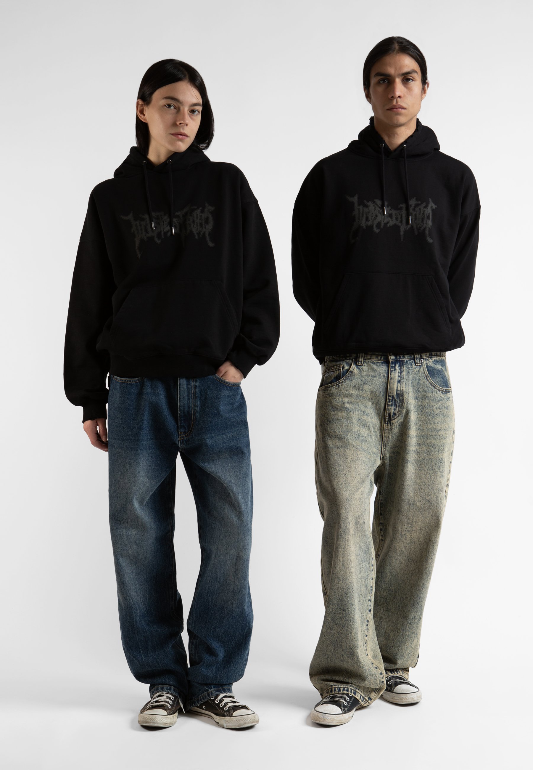 Verschwendete Pariser Sweatshirts