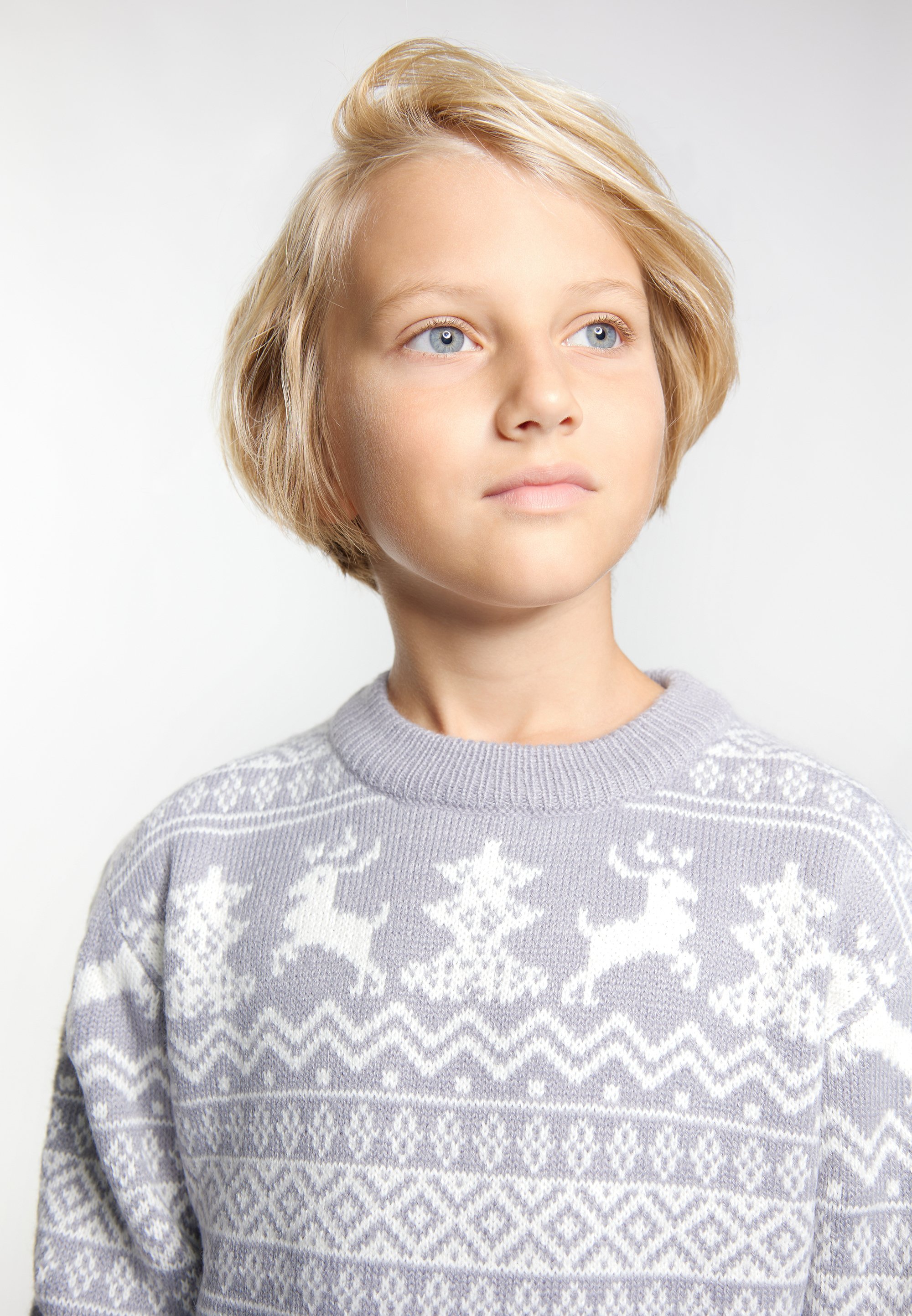 Mo Jumper - grau weiss