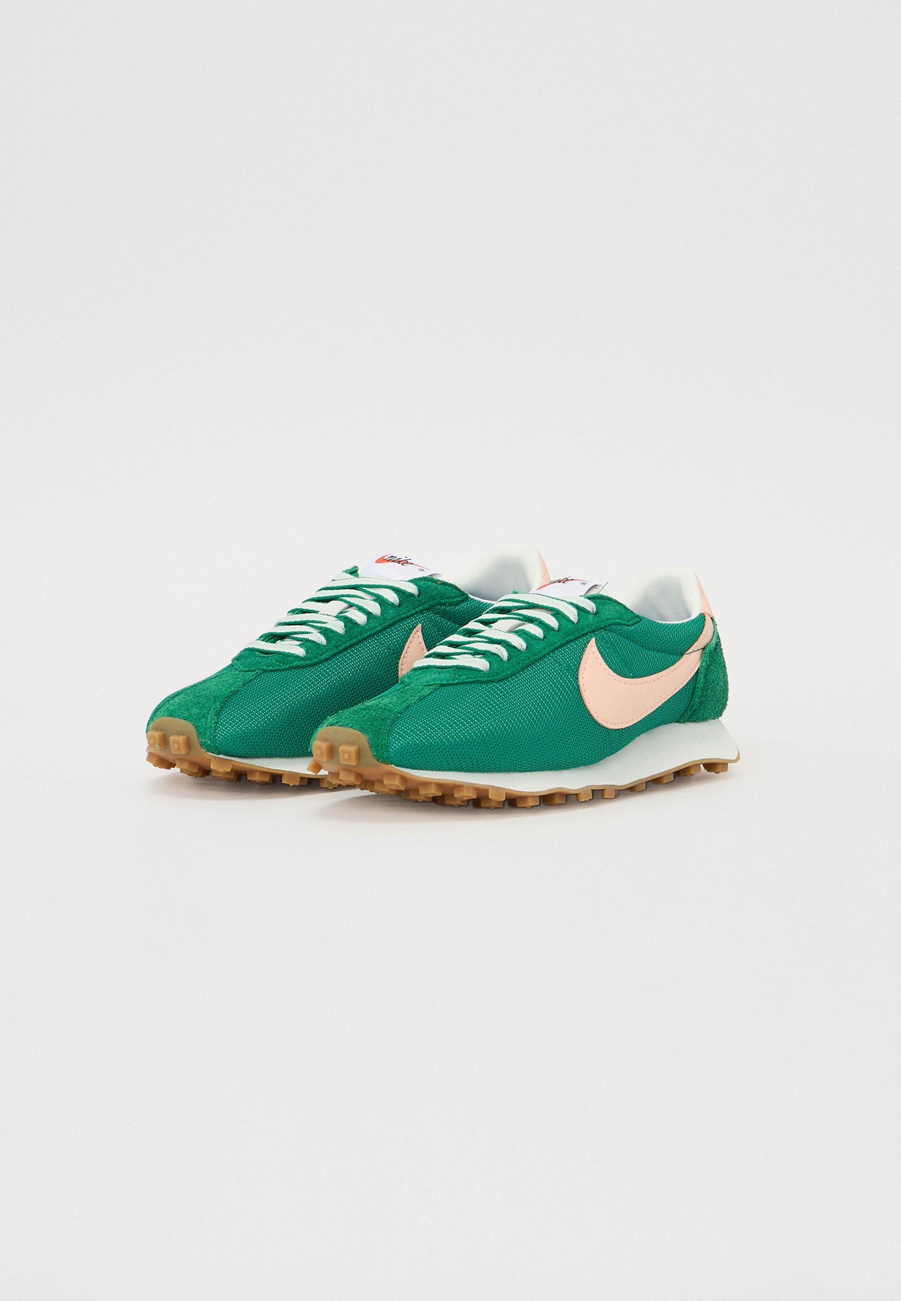 Tênis Nike Sportswear de cano baixo
