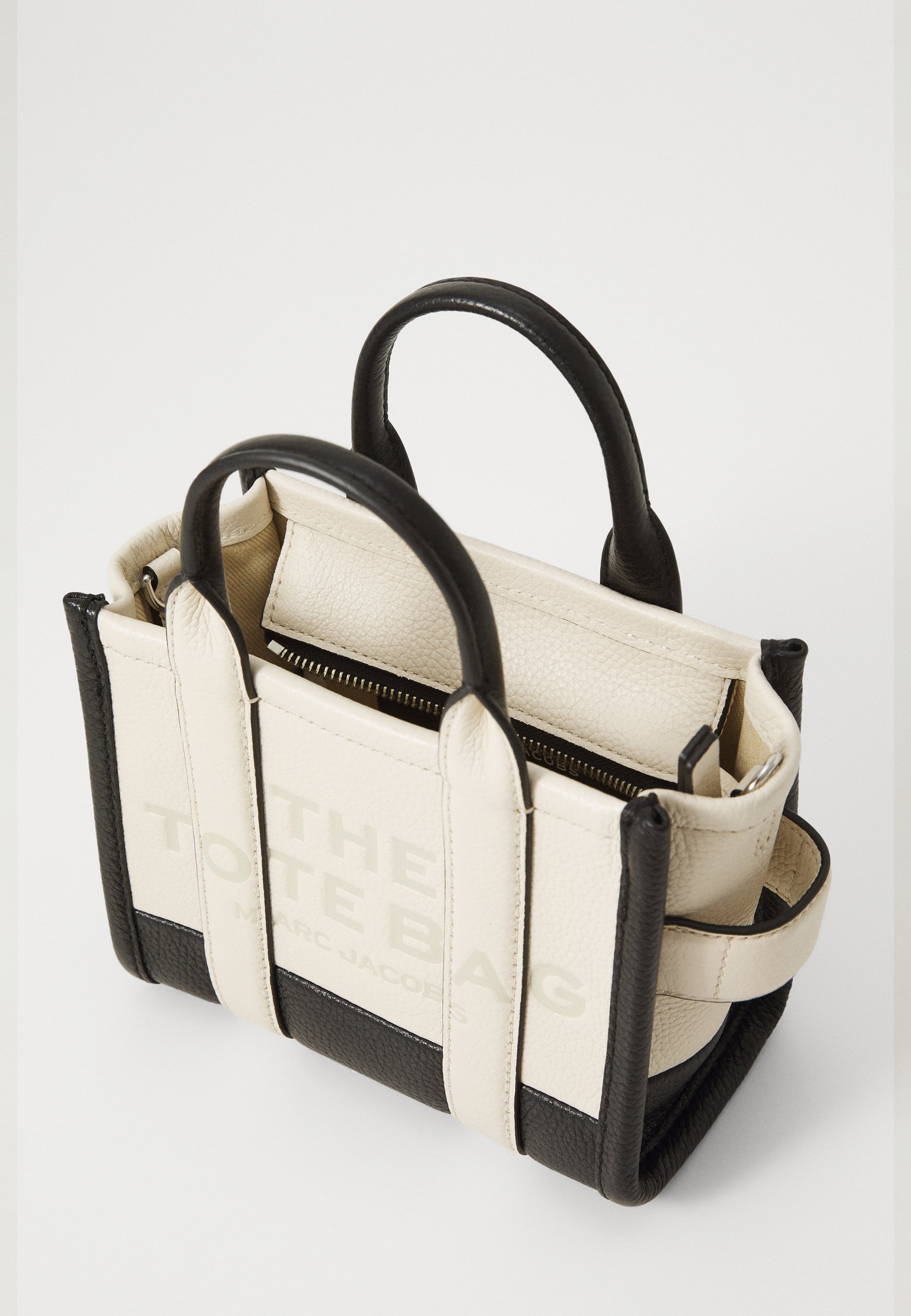 MARC JACOBS THE CROSSBODY TOTE - Kabelka - black