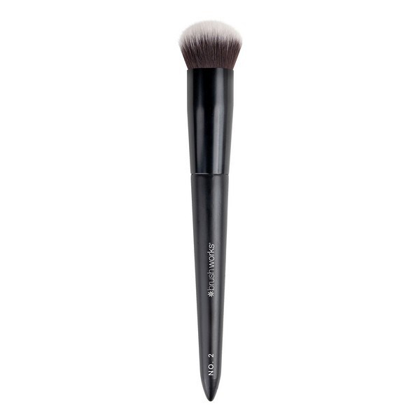 Štětec Brushworks č. 2 na leštění make-upu